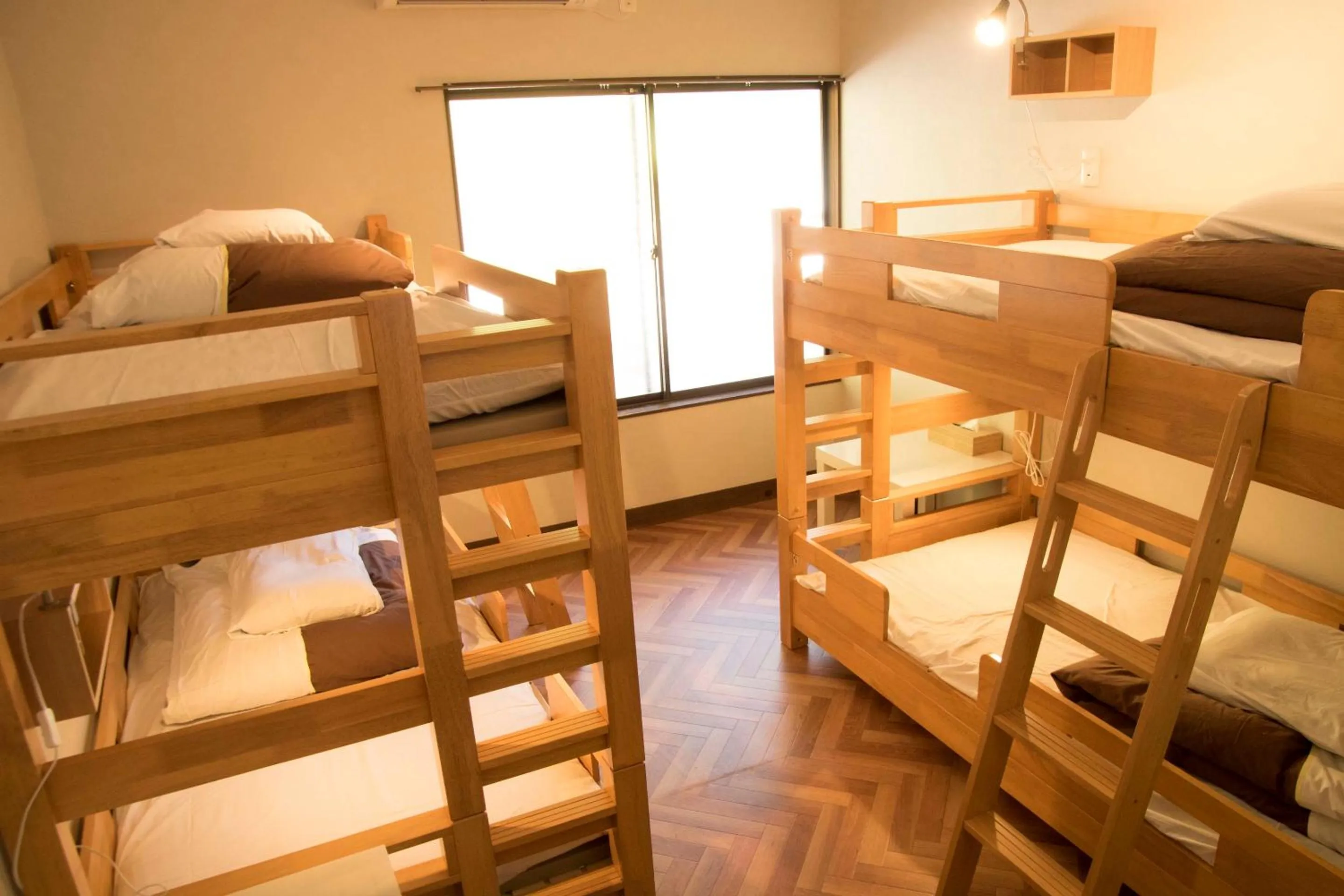 Photo of the whole room, Bed in J-Hoppers Kumano Yunomine Guesthouse