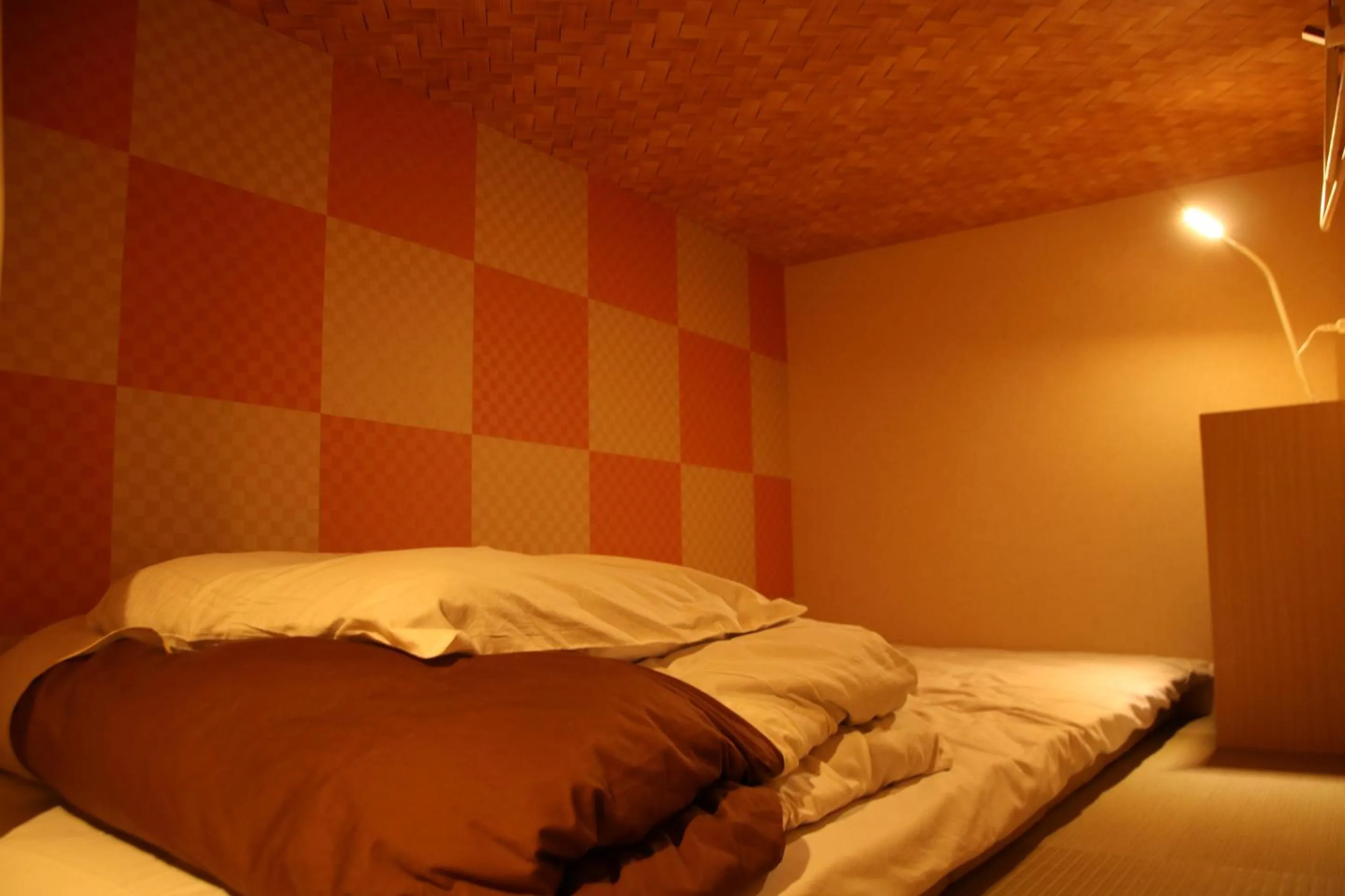Photo of the whole room, Bed in J-Hoppers Kumano Yunomine Guesthouse