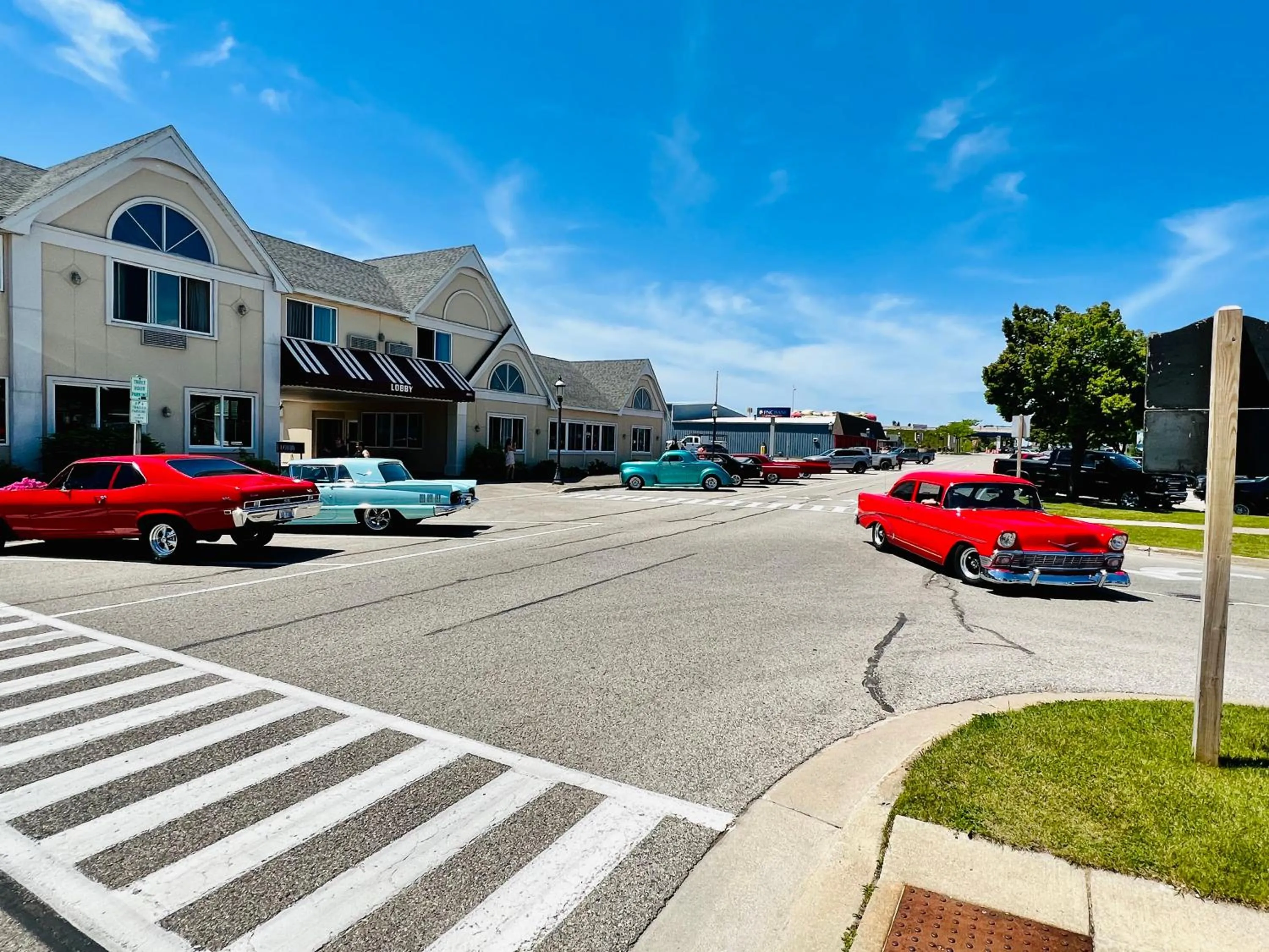 Property building in Court Plaza Inn & Suites of Mackinaw