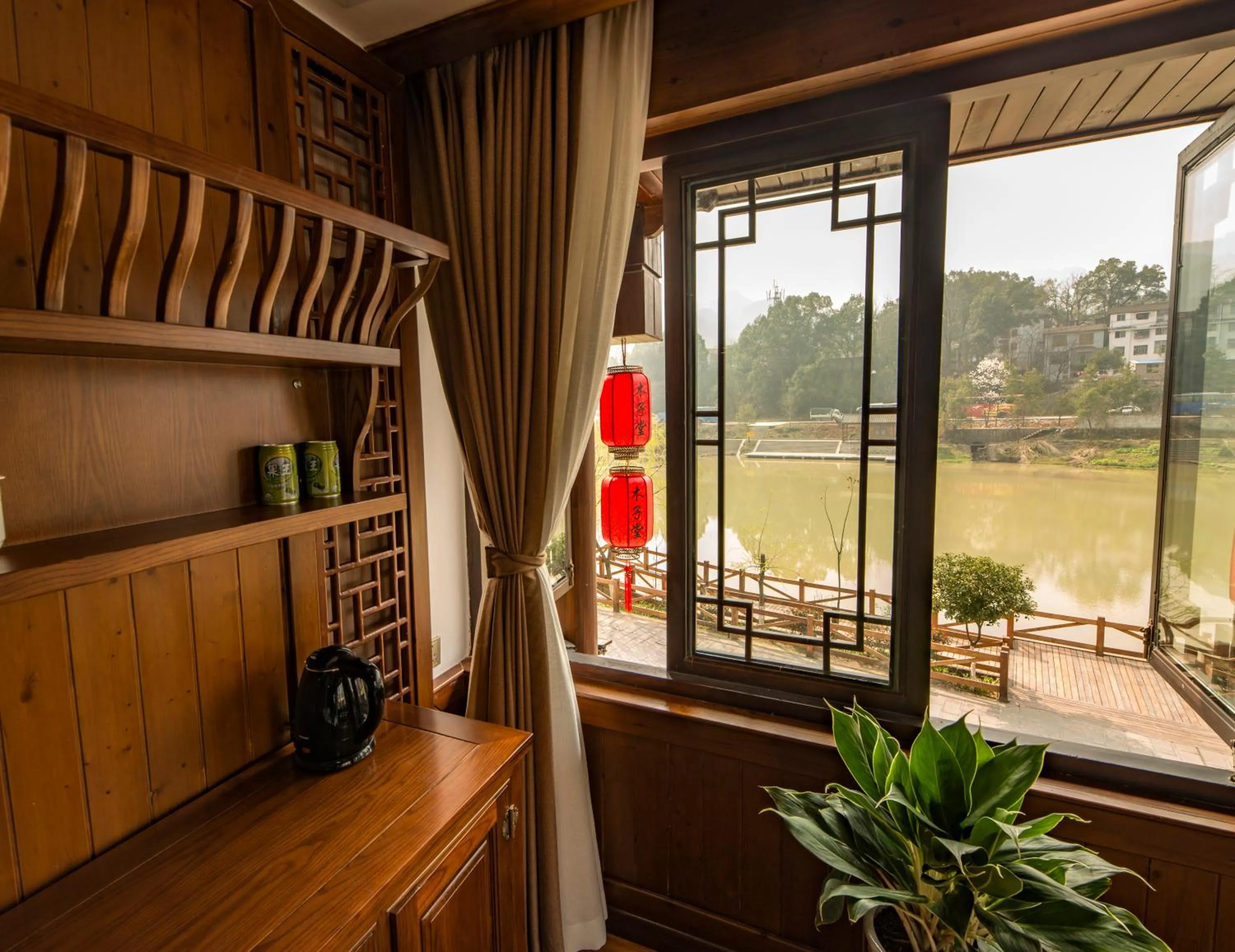 Day in Lee's Boutique Resort