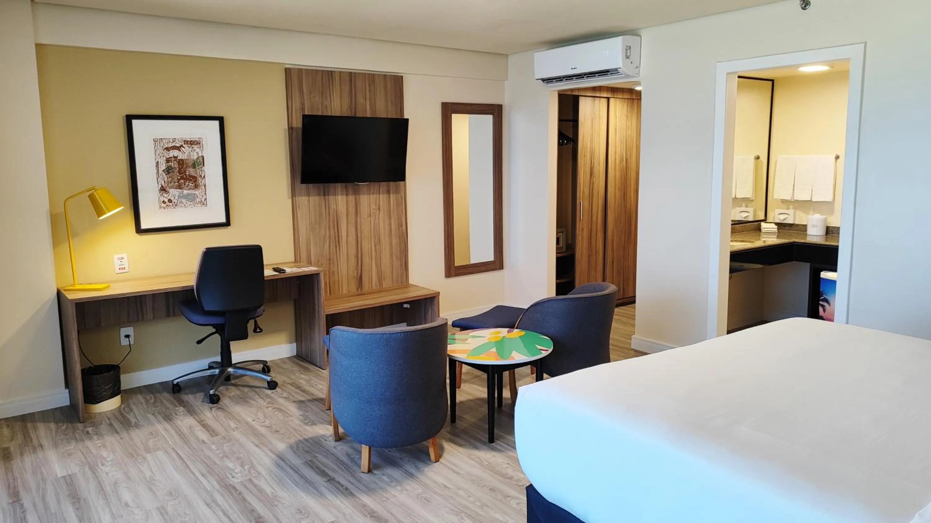 Bedroom, Bed in Holiday Inn Fortaleza by IHG