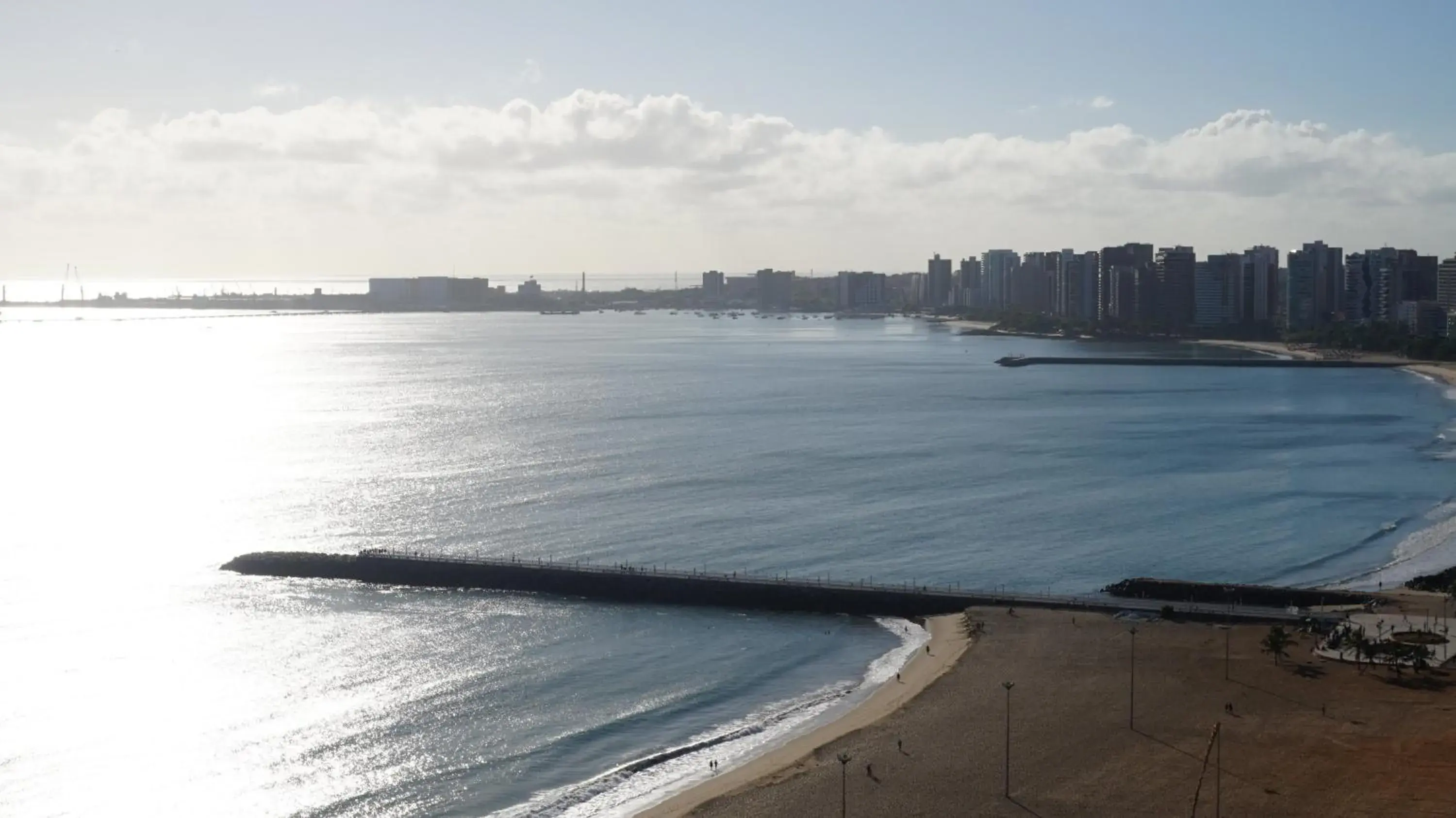 Property building in Holiday Inn Fortaleza by IHG Property building in Holiday Inn Fortaleza by IHG