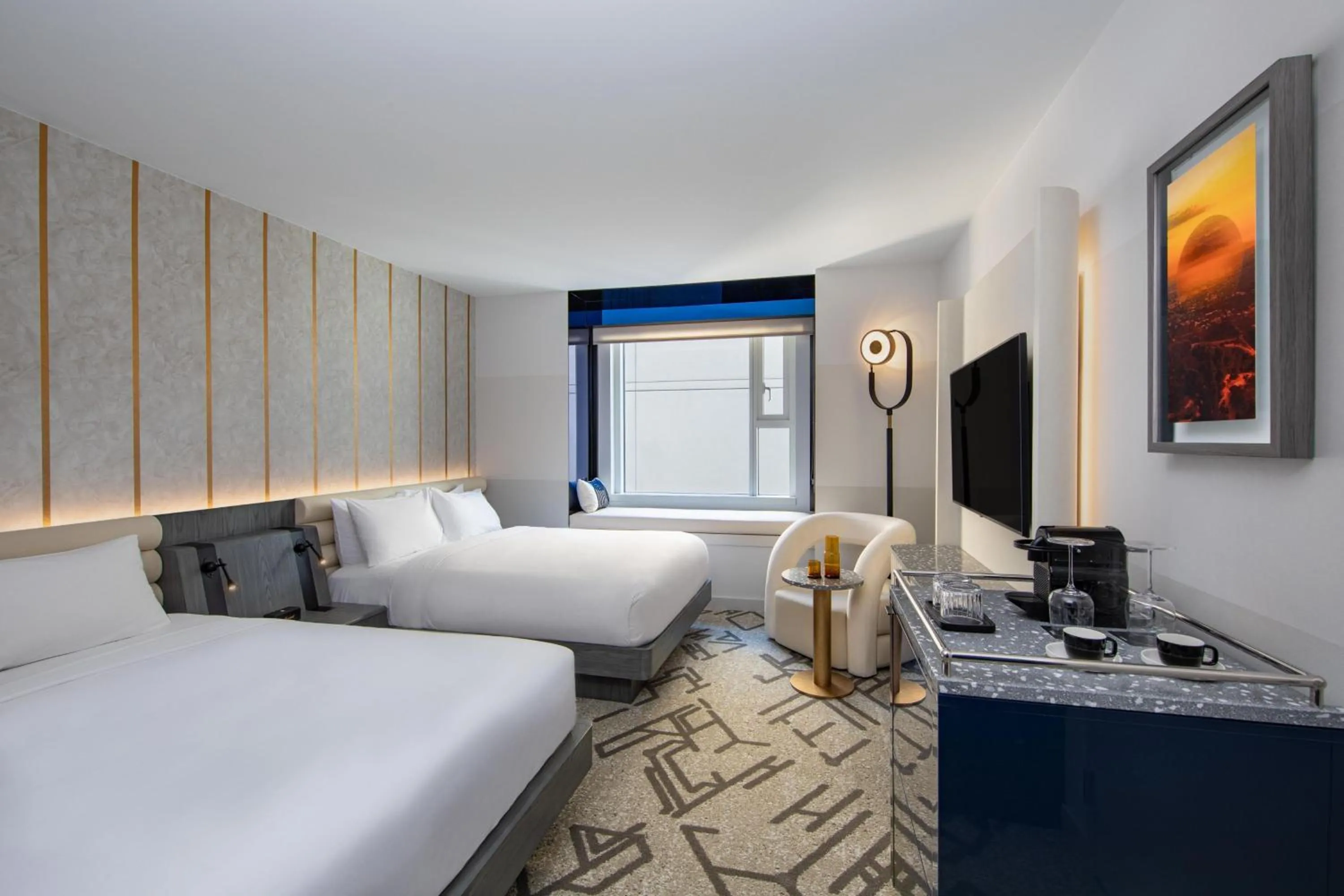 Bedroom, Bed in W Hollywood