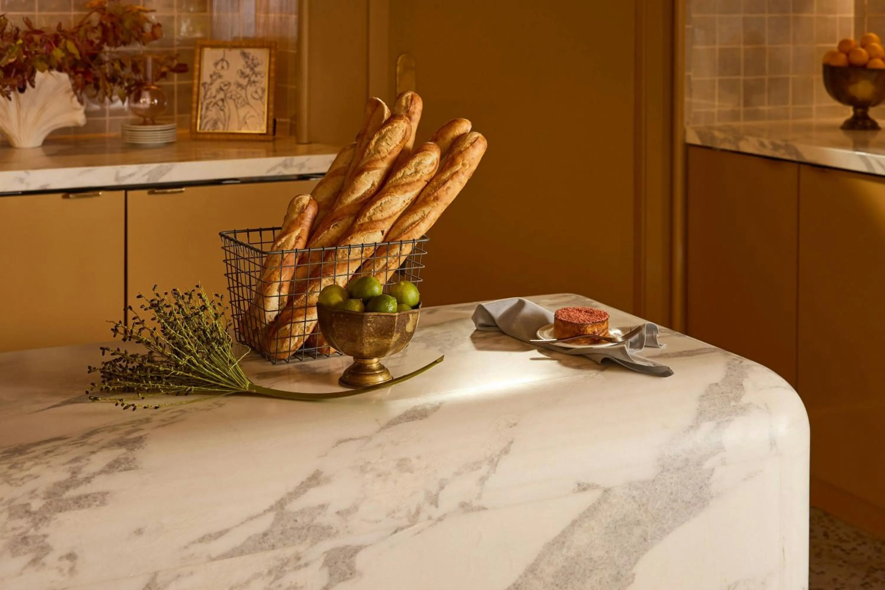 Restaurant/places to eat in W Hollywood