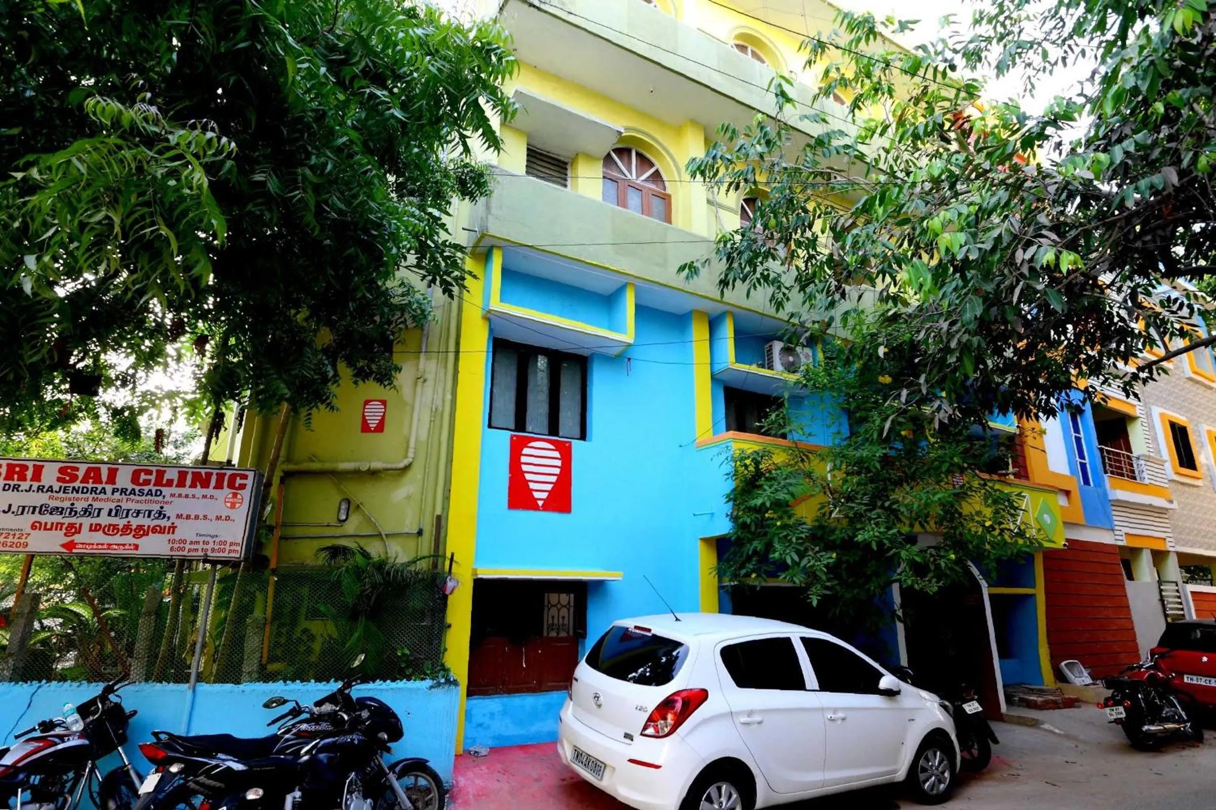 Facade/entrance in Hotel O India Gate Par View