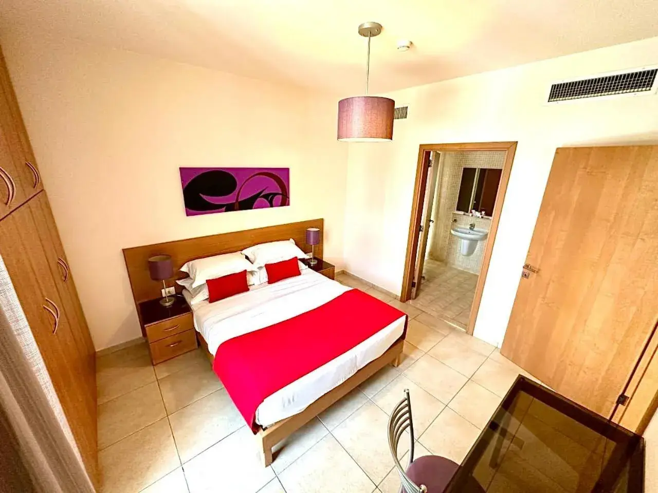 Bedroom, Bed in The Smallville Xpress Bedroom, Bed in The Smallville Xpress