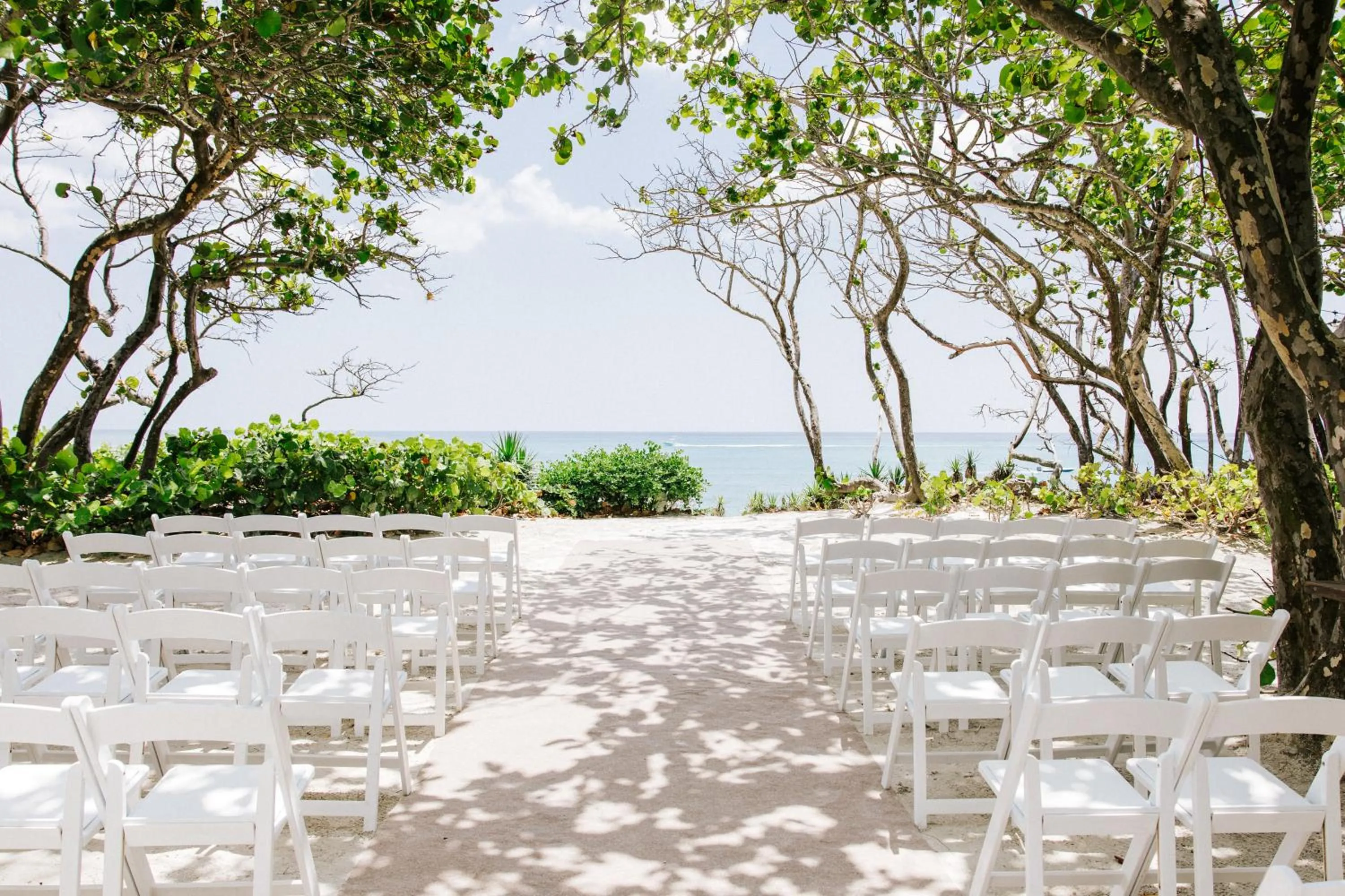 Jupiter Beach Resort & Spa