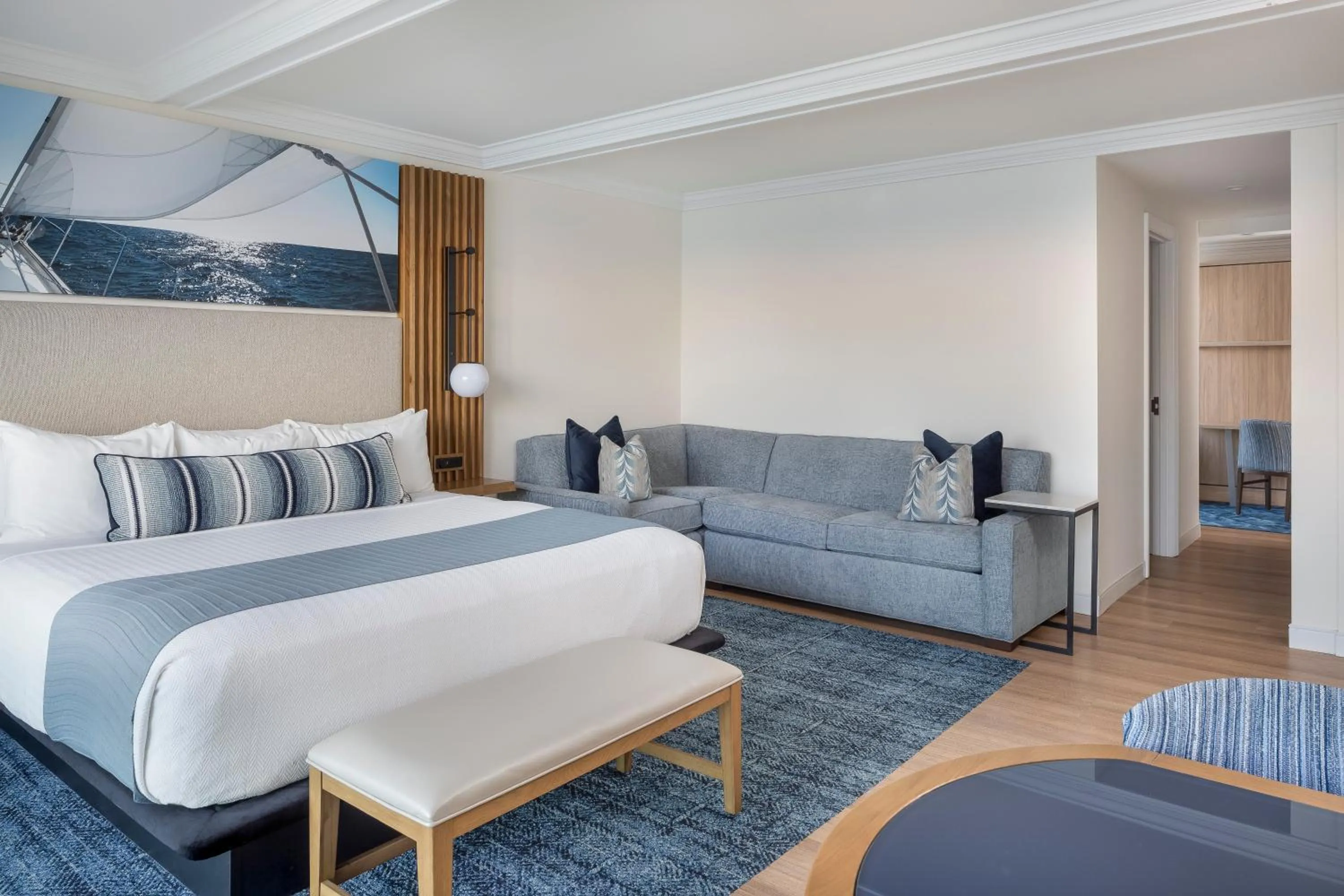 Bed in Jupiter Beach Resort & Spa