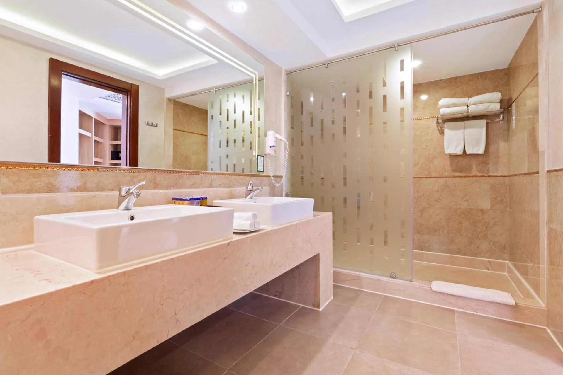 Bathroom in Pickalbatros Palace Sharm "Aqua Park"- All inclusive