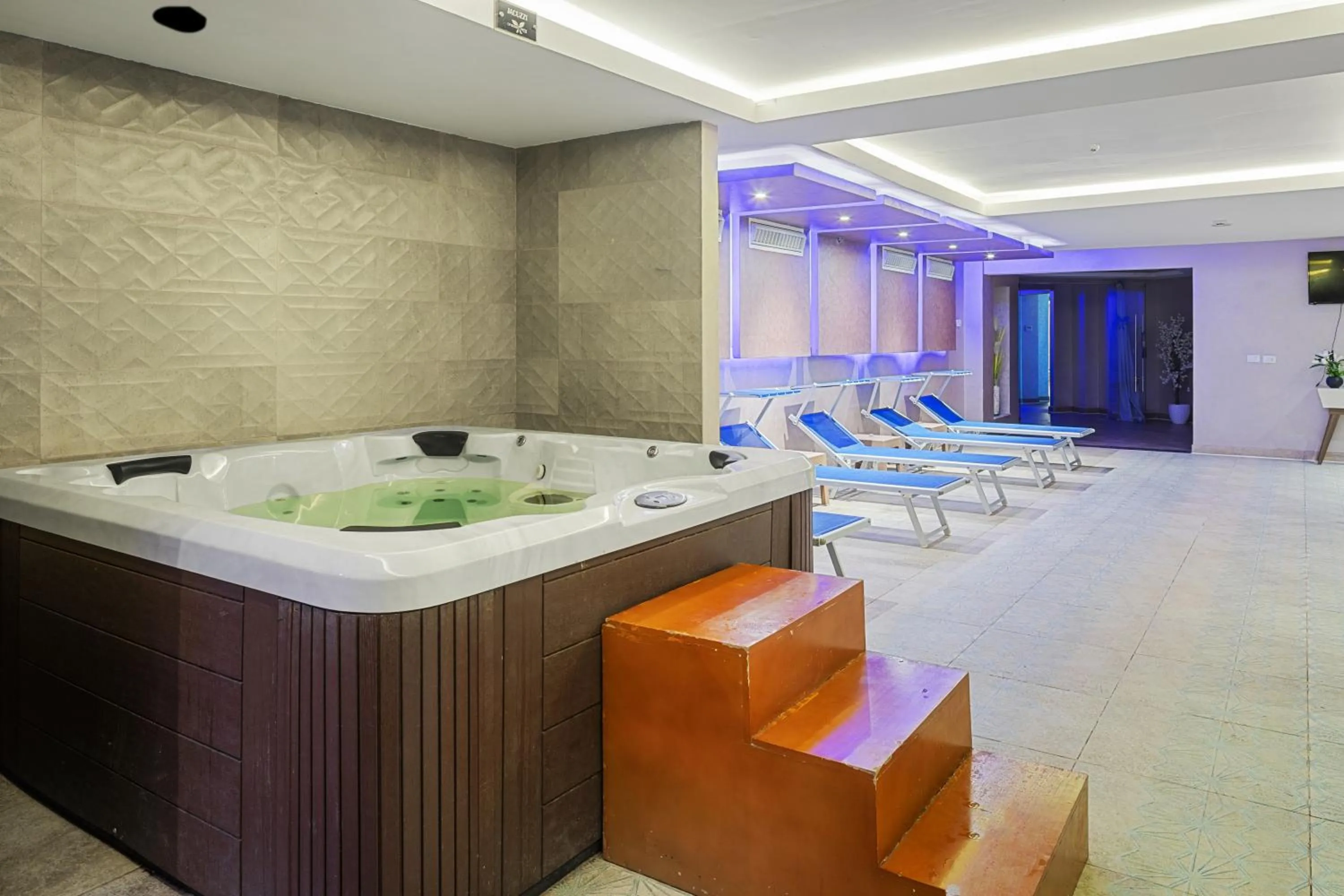 Hot Tub in Pickalbatros Palace Sharm "Aqua Park"- All inclusive