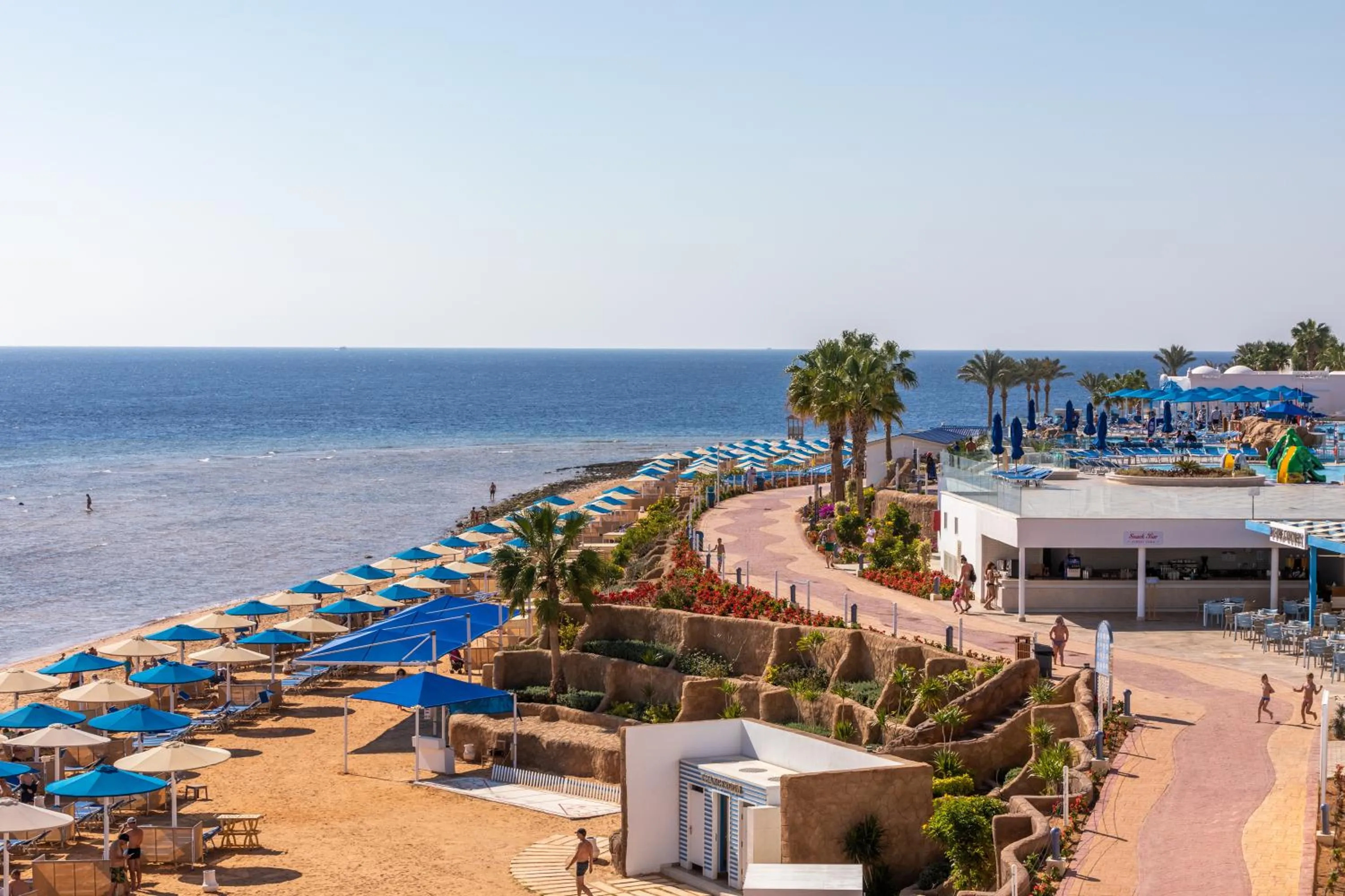 Beach in Pickalbatros Palace Sharm "Aqua Park"- All inclusive