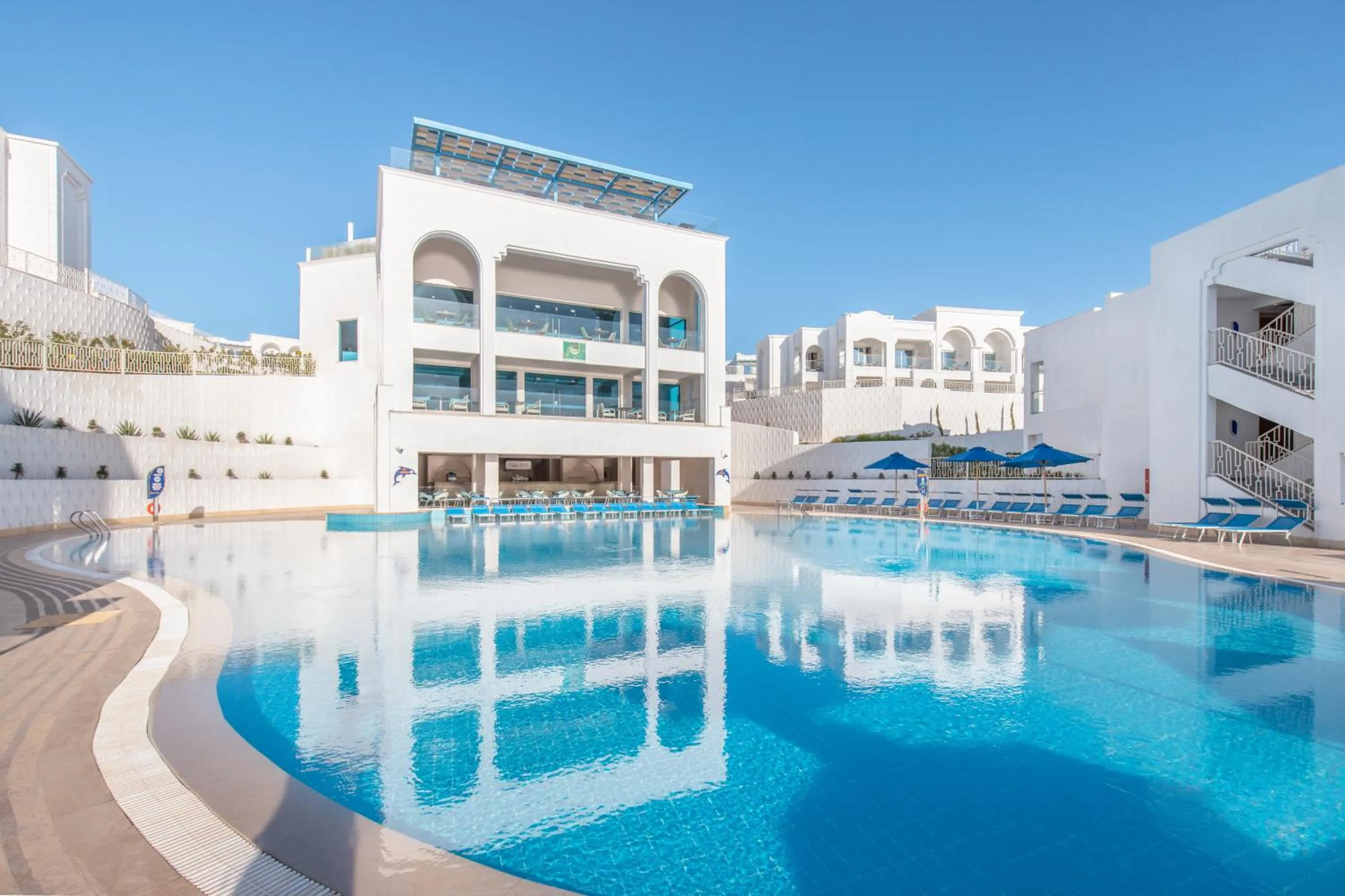 Swimming pool in Pickalbatros Palace Sharm "Aqua Park"- All inclusive