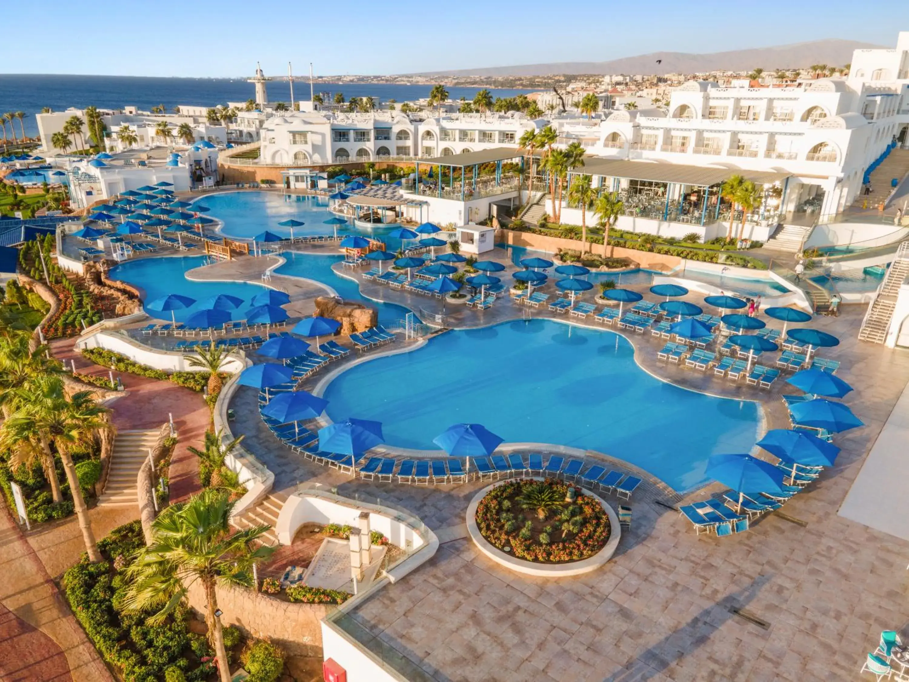 Property building in Pickalbatros Palace Sharm "Aqua Park"- All inclusive Property building in Pickalbatros Palace Sharm "Aqua Park"- All inclusive