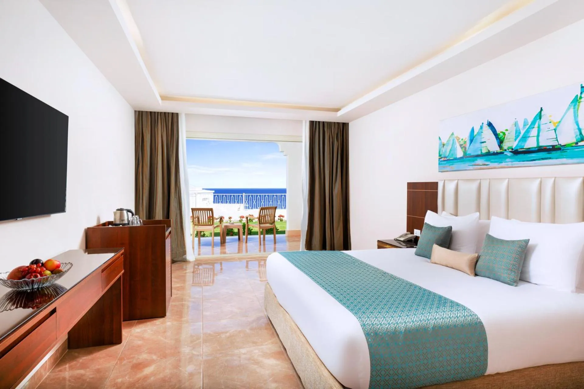 Bedroom, Bed in Pickalbatros Palace Sharm "Aqua Park"- All inclusive