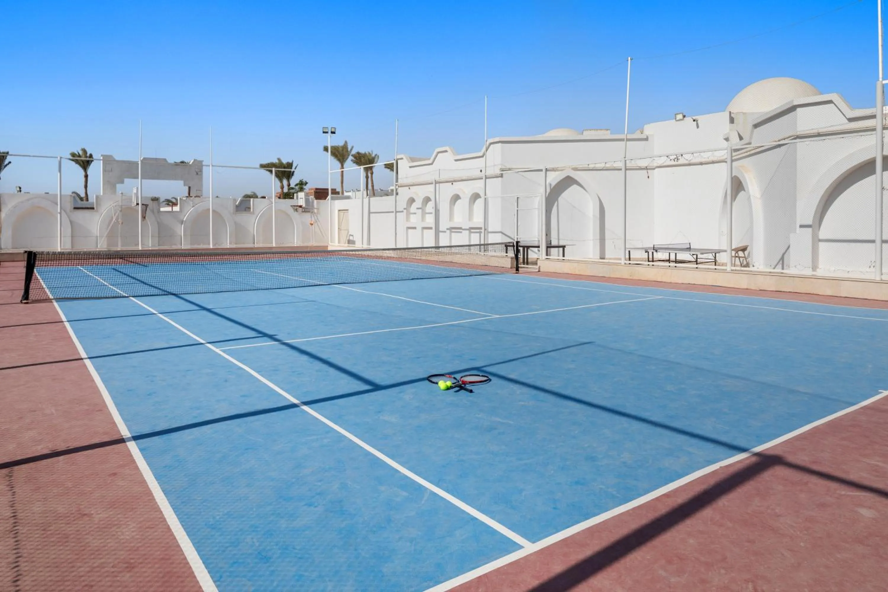 Tennis court in Pickalbatros Palace Sharm "Aqua Park"- All inclusive