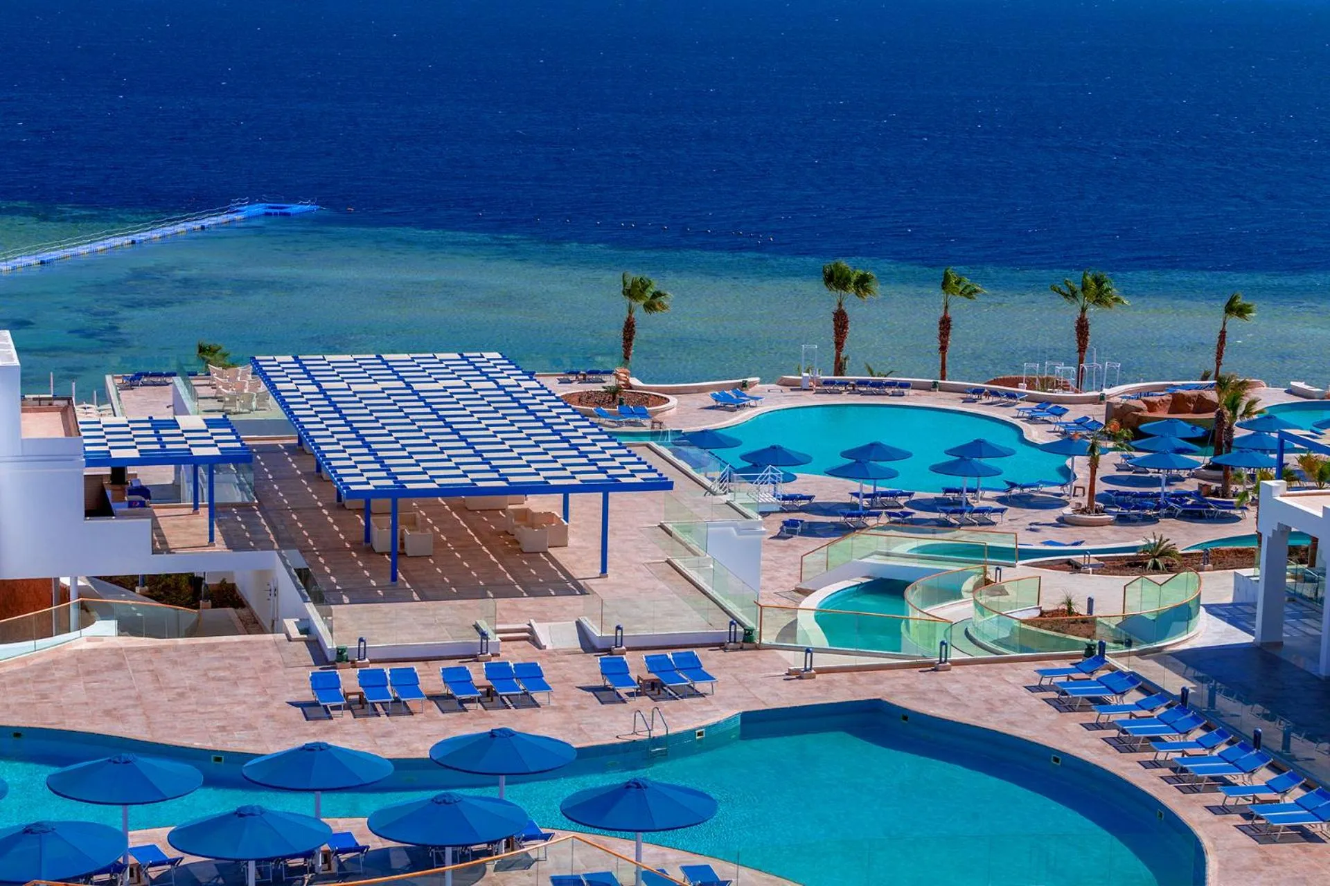Beach in Pickalbatros Palace Sharm "Aqua Park"- All inclusive