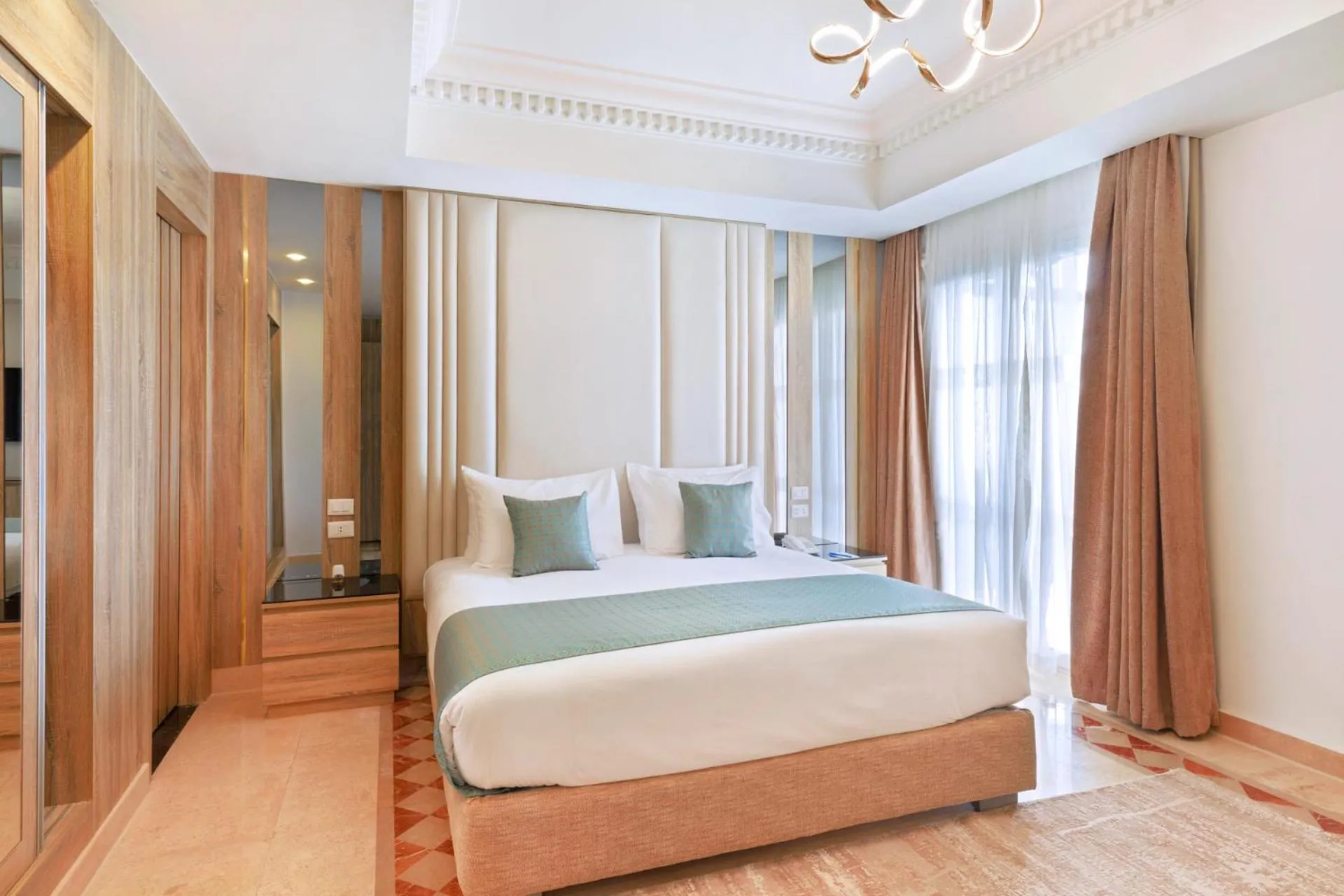 Bed in Pickalbatros Palace Sharm "Aqua Park"- All inclusive