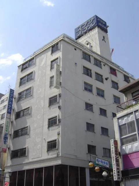 Takasaki Ekimae Plaza Hotel