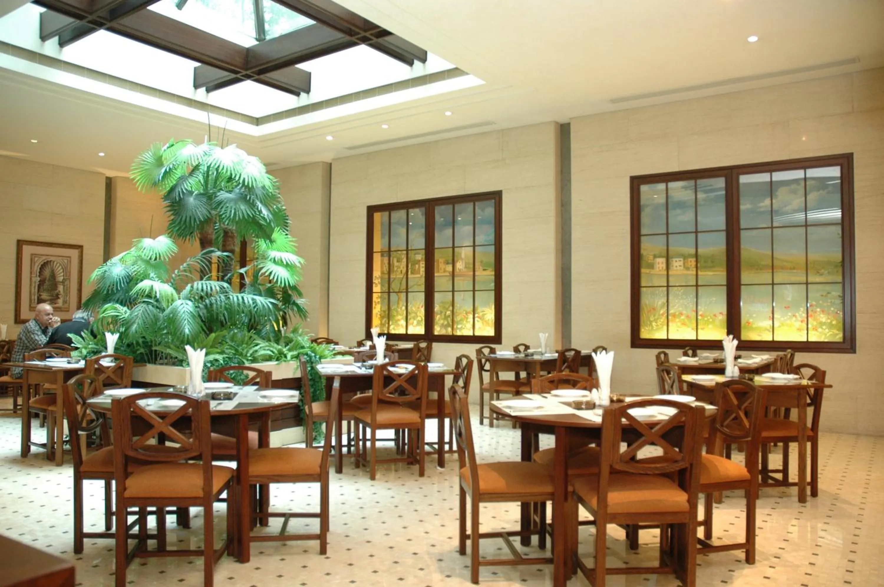 Restaurant/places to eat in Casa D'or Hotel