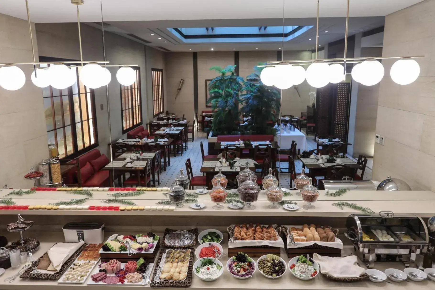 Restaurant/places to eat in Casa D'or Hotel Restaurant/places to eat in Casa D'or Hotel