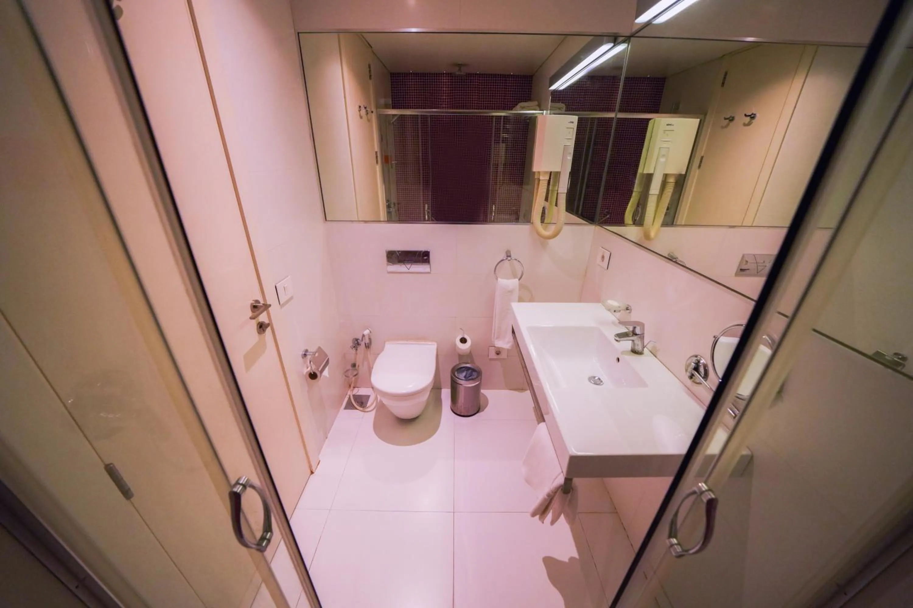 Toilet in Casa D'or Hotel