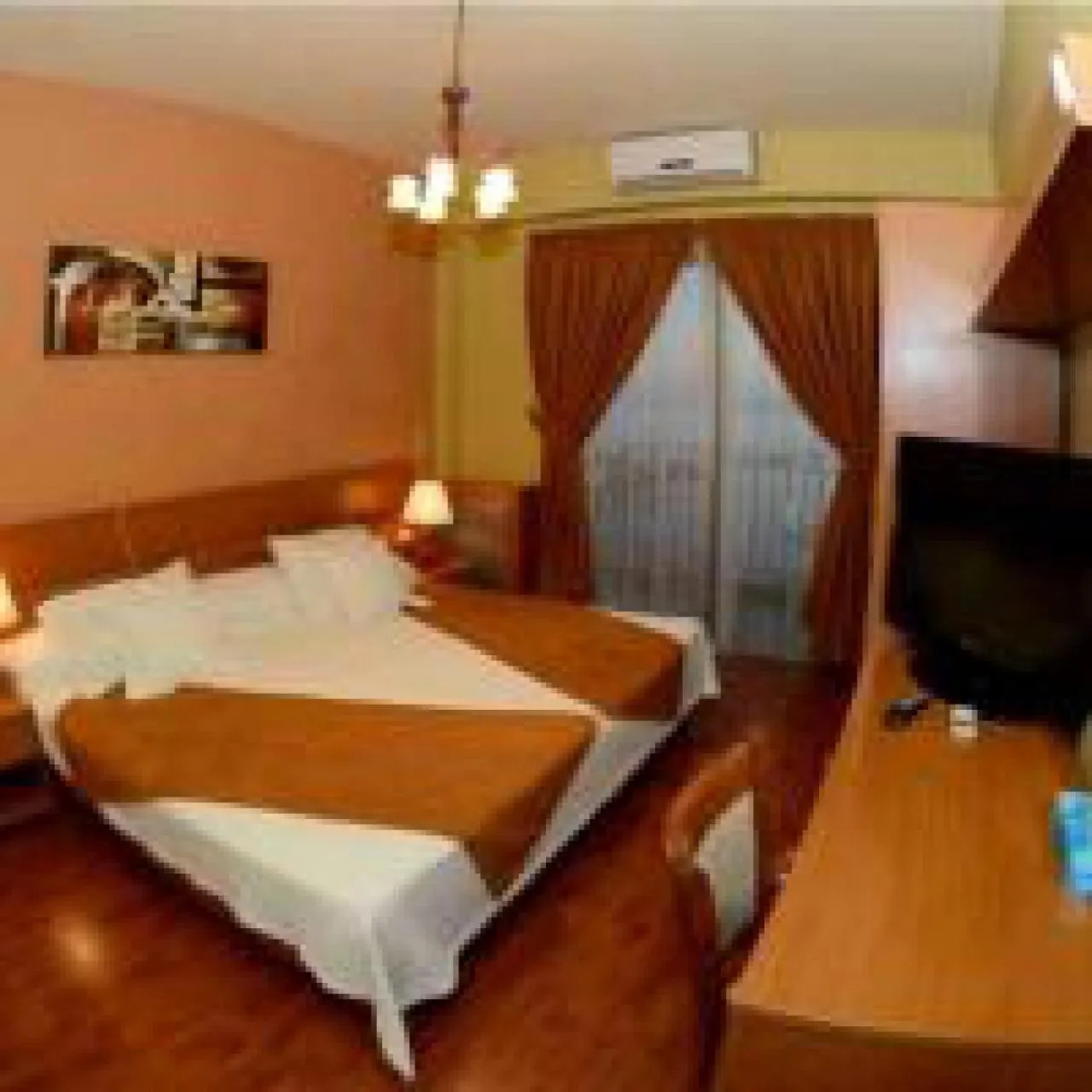 Sea view, Bed in Ahiram Hotel Byblos