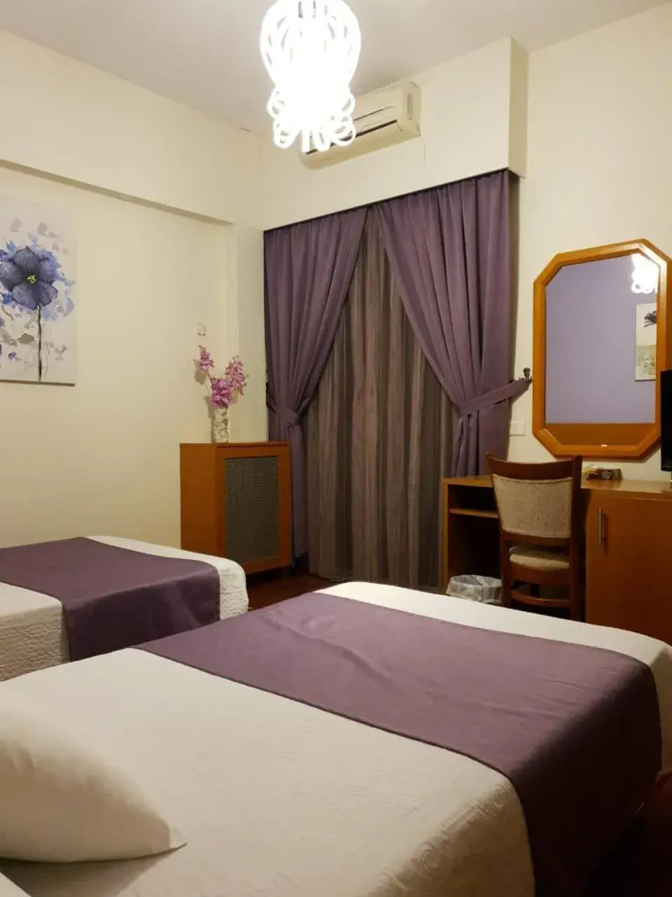 Deluxe Twin Room with Sea View in Ahiram Hotel Byblos Deluxe Twin Room with Sea View in Ahiram Hotel Byblos