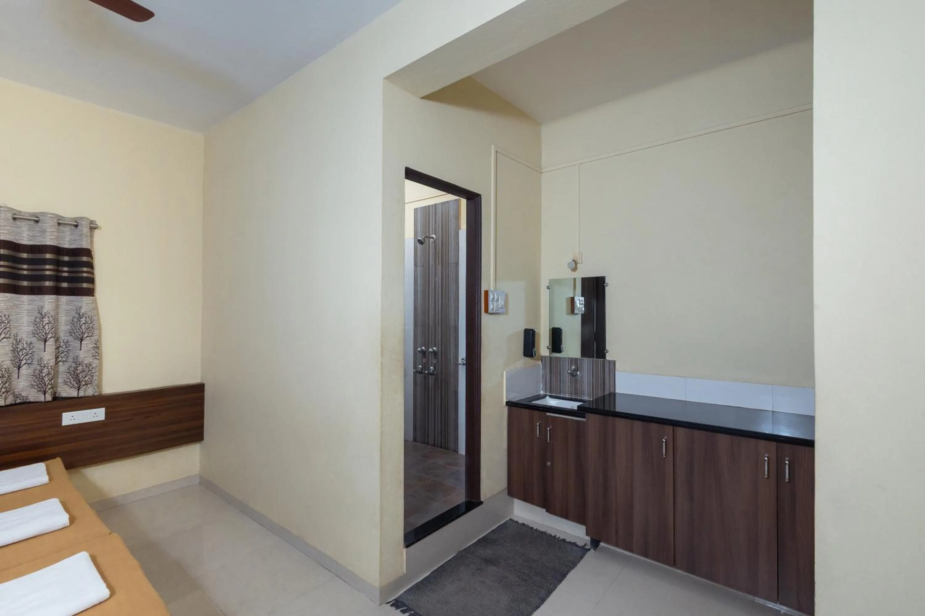 Hotel Ambika
