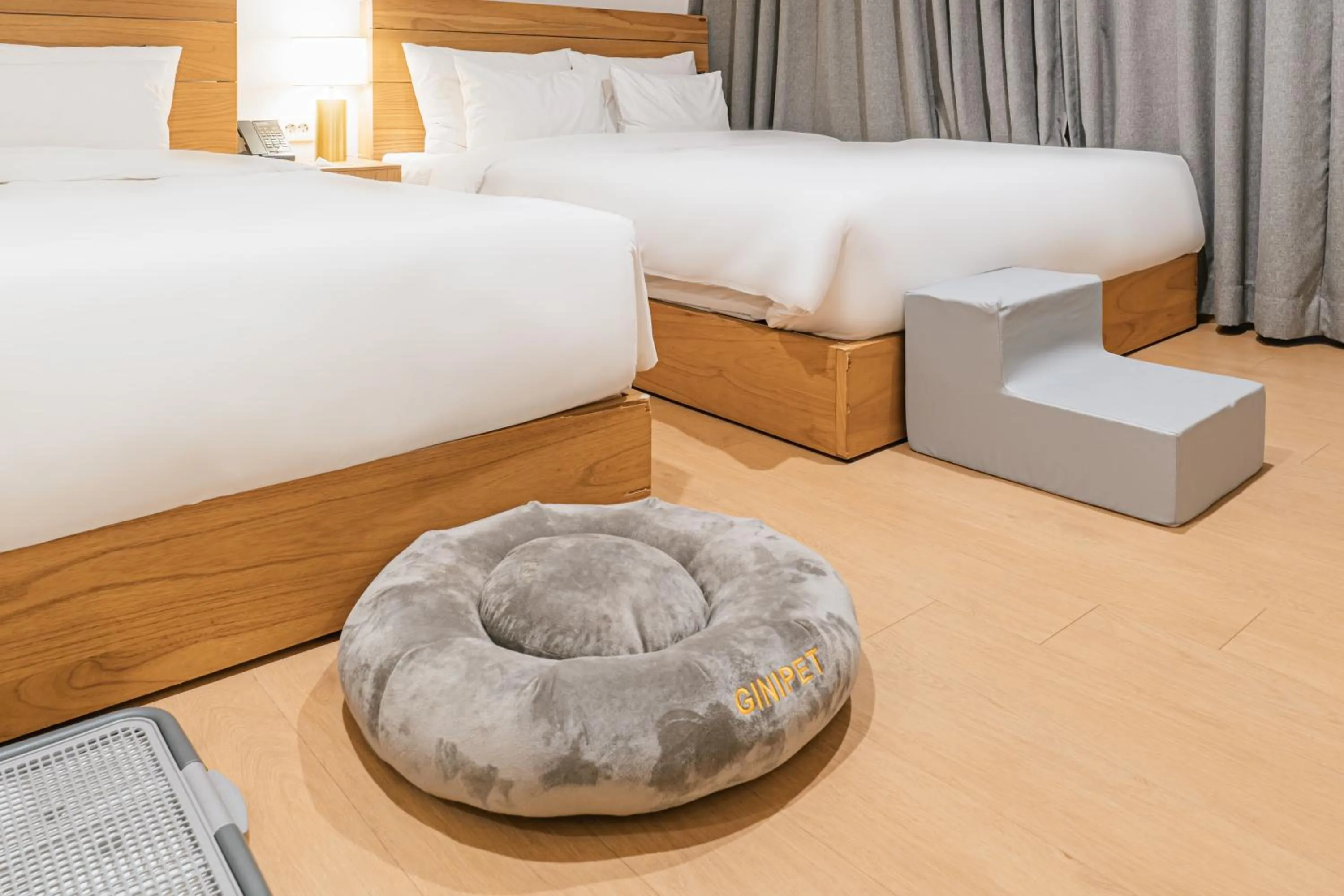 Bed in Heyy Seogwipo Hotel