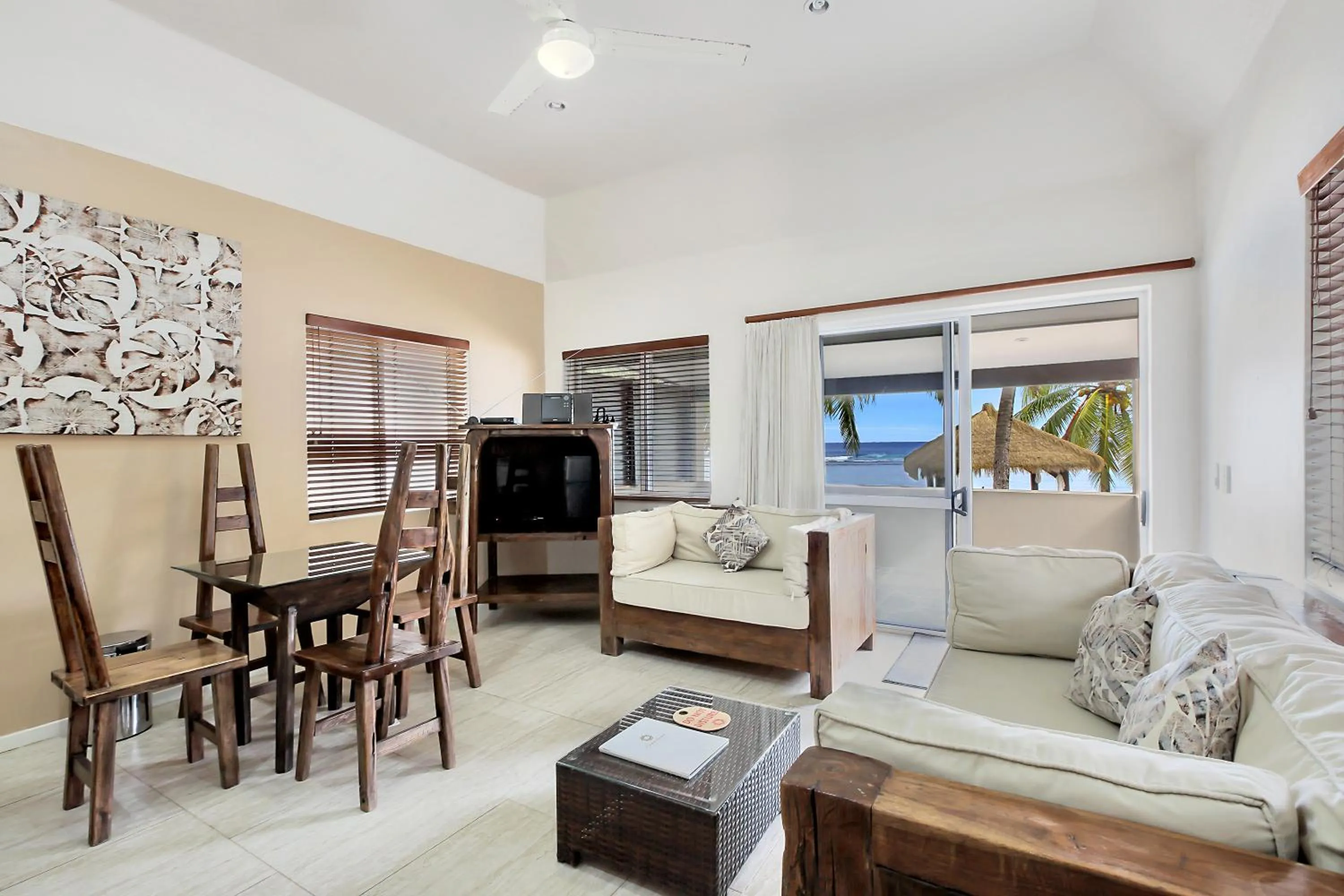 Crown Beach Resort & Spa