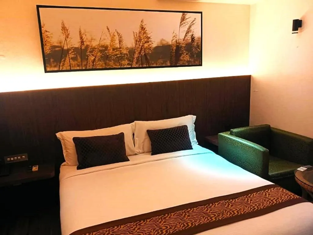 Bed in Good Hope Hotel