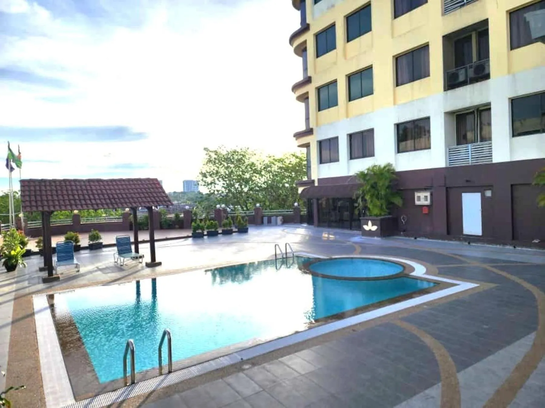 Swimming pool in Good Hope Hotel