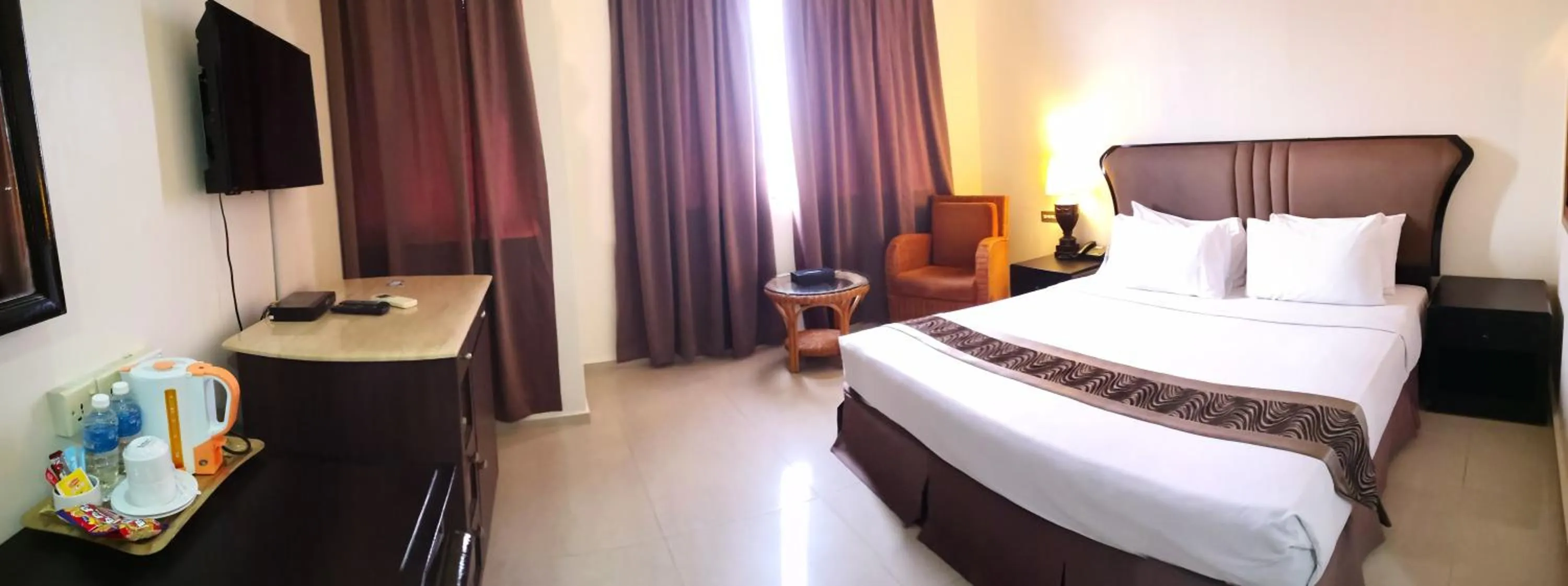 Deluxe King Room in Good Hope Hotel