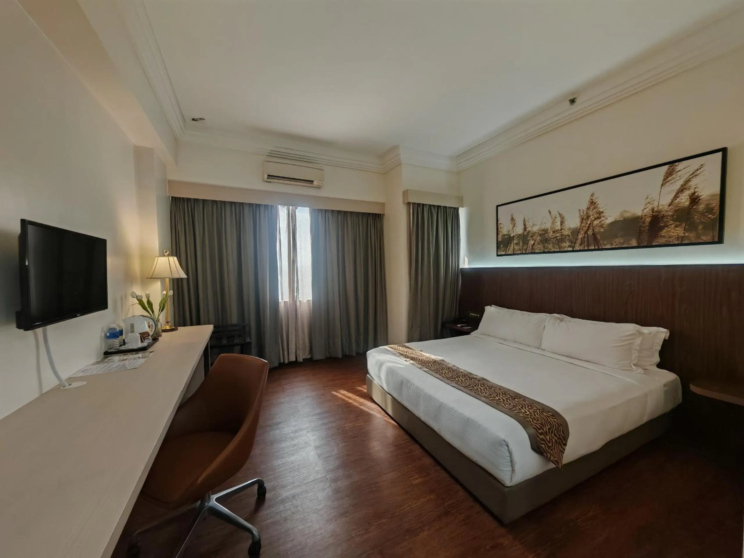 Bed in Good Hope Hotel