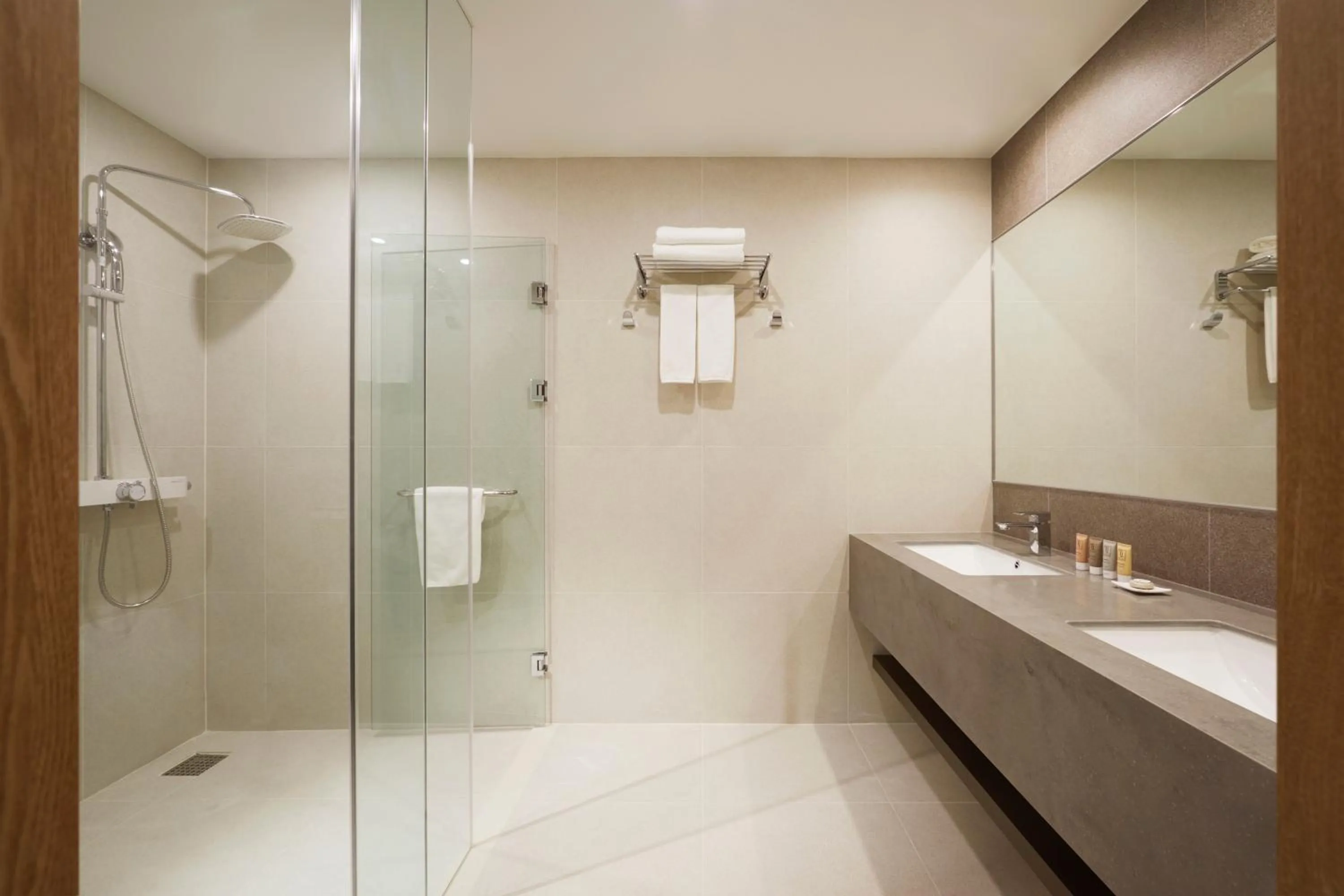 Toilet in Lahan Hotel Jeonju