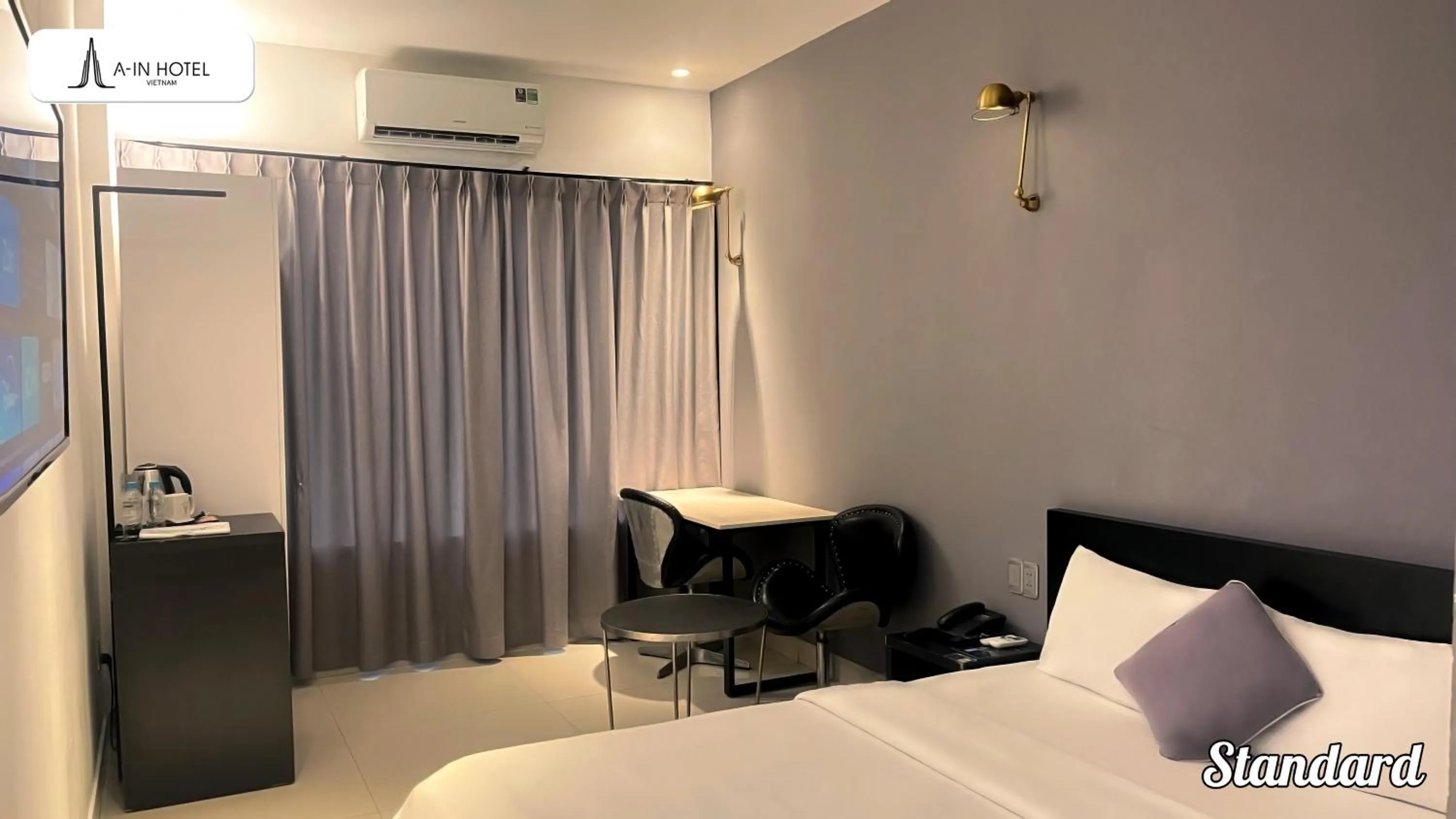 Bedroom, Bed in A In Hotel Riverside