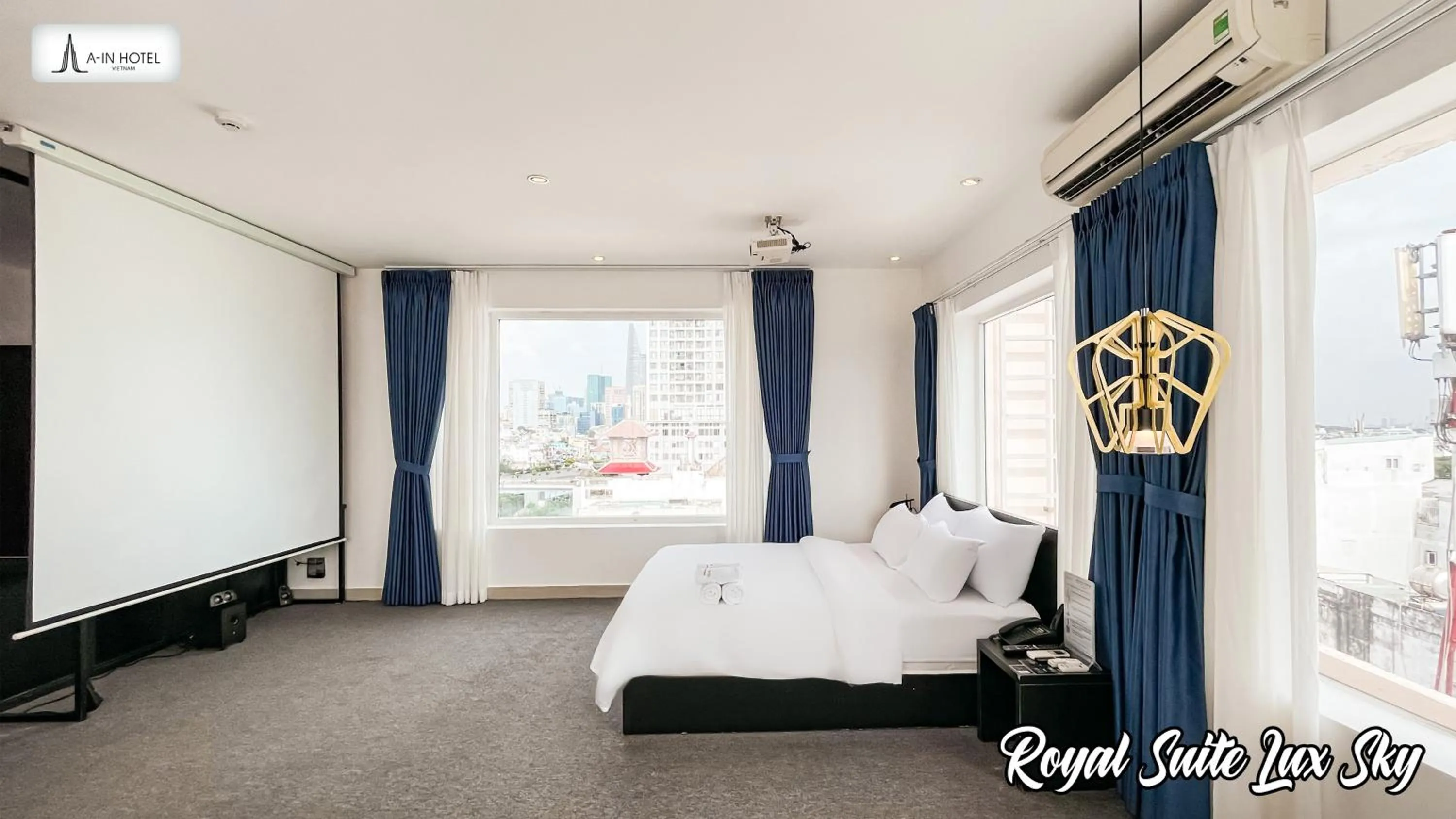 Bedroom, Bed in A In Hotel Riverside