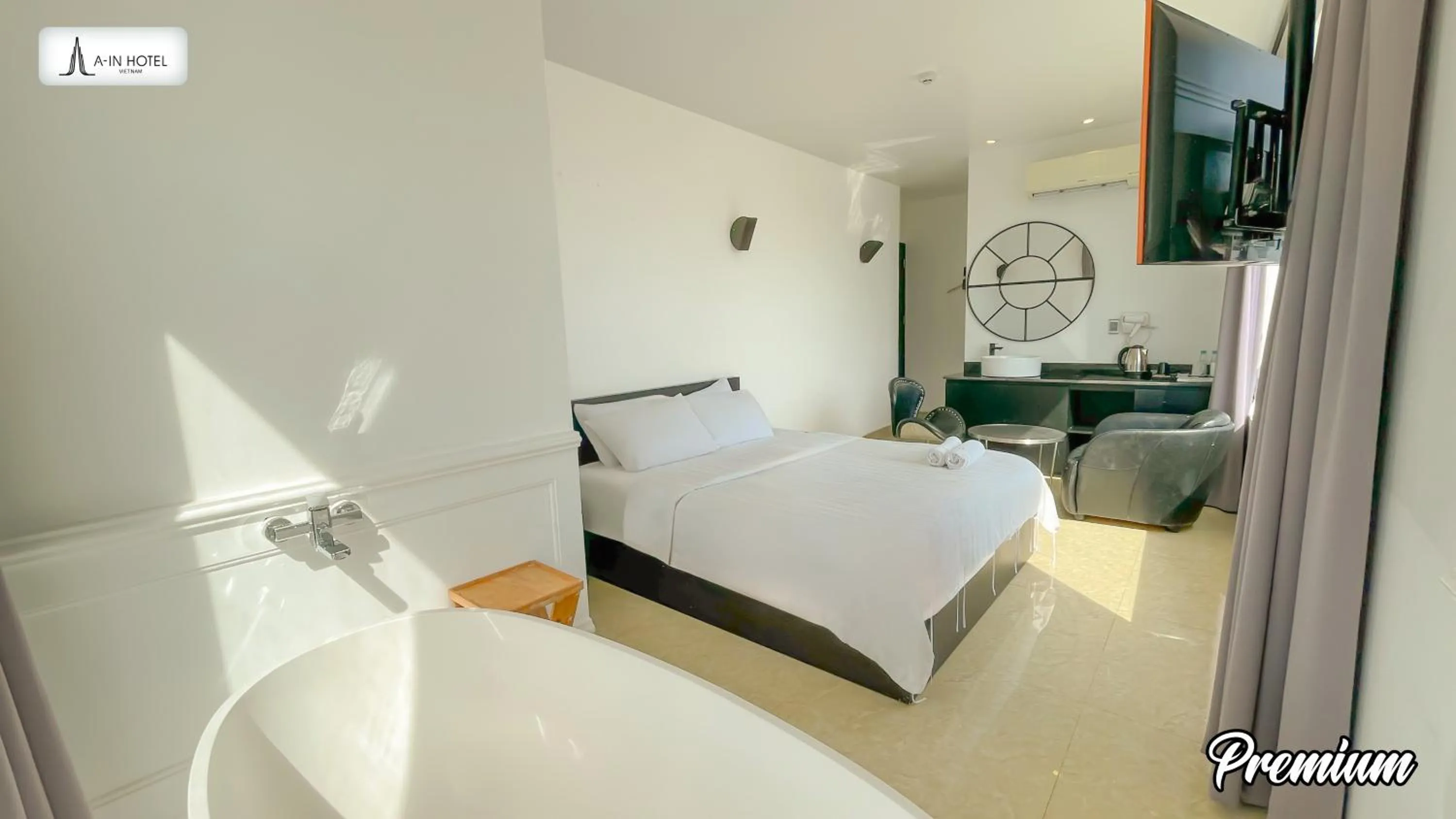 Bedroom, Bed in A In Hotel Riverside