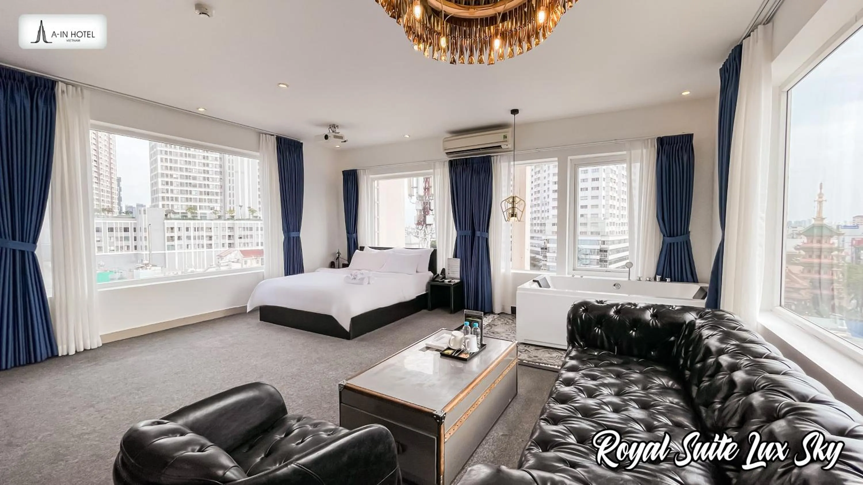 Bedroom, Bed in A In Hotel Riverside