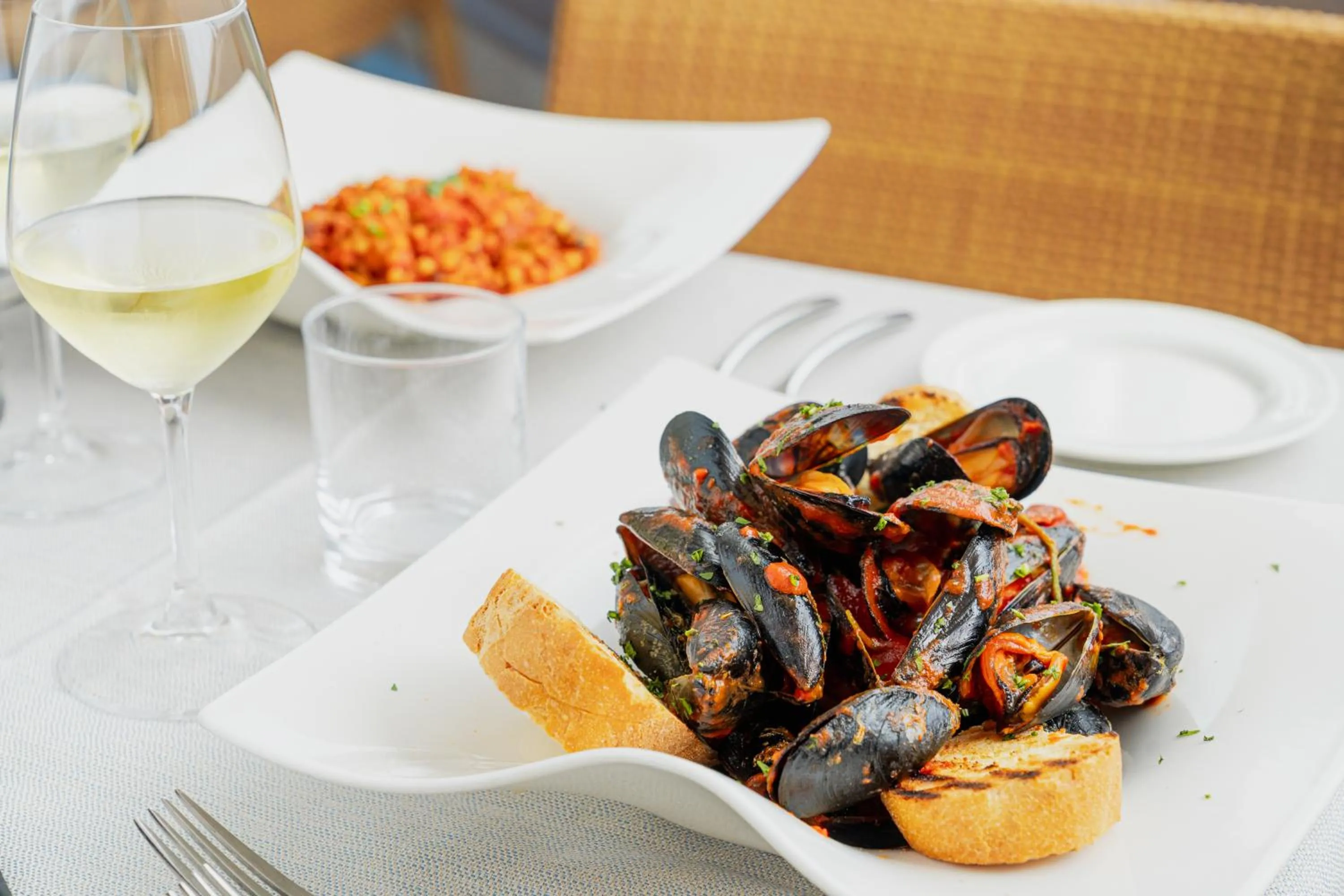 Restaurant/places to eat in Mercure Olbia