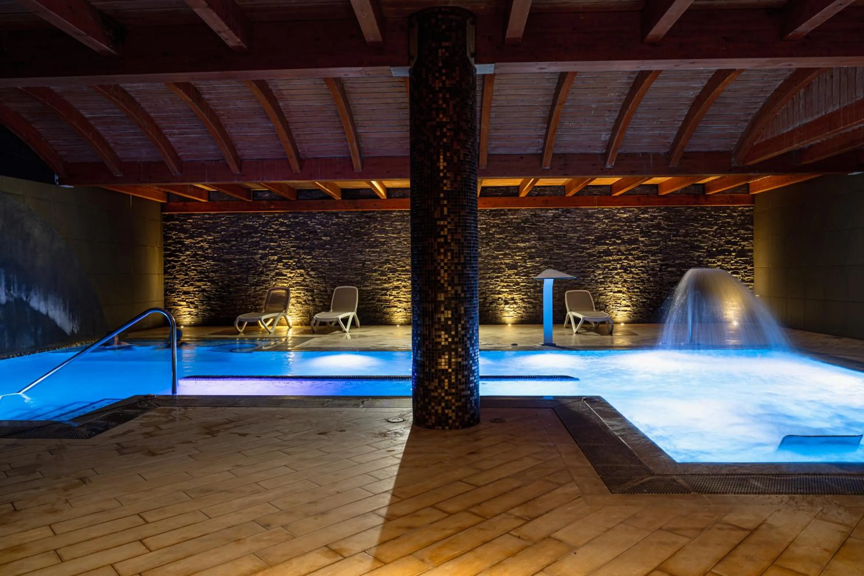 Hot Tub in Mercure Olbia