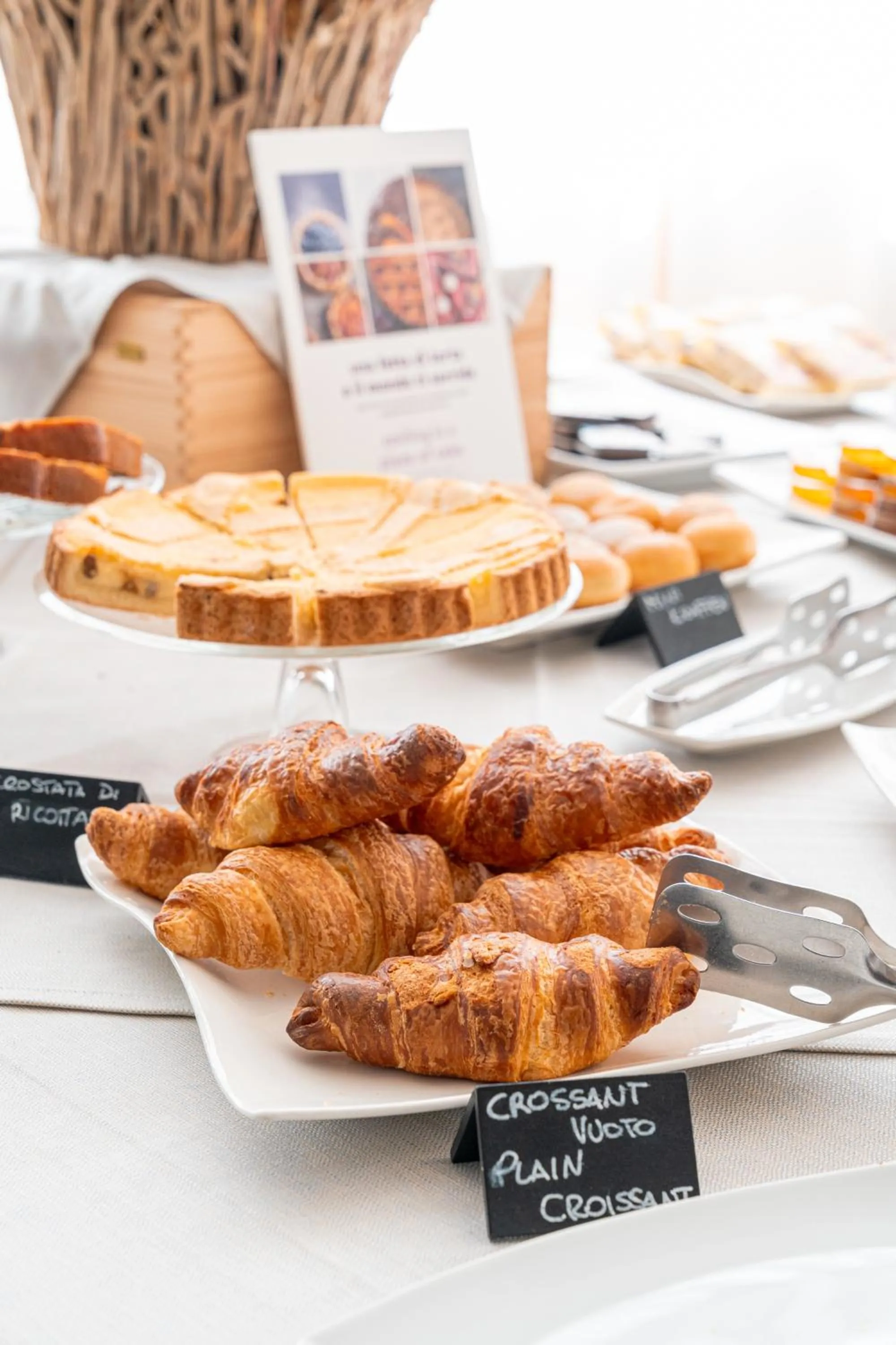 Buffet breakfast in Mercure Olbia