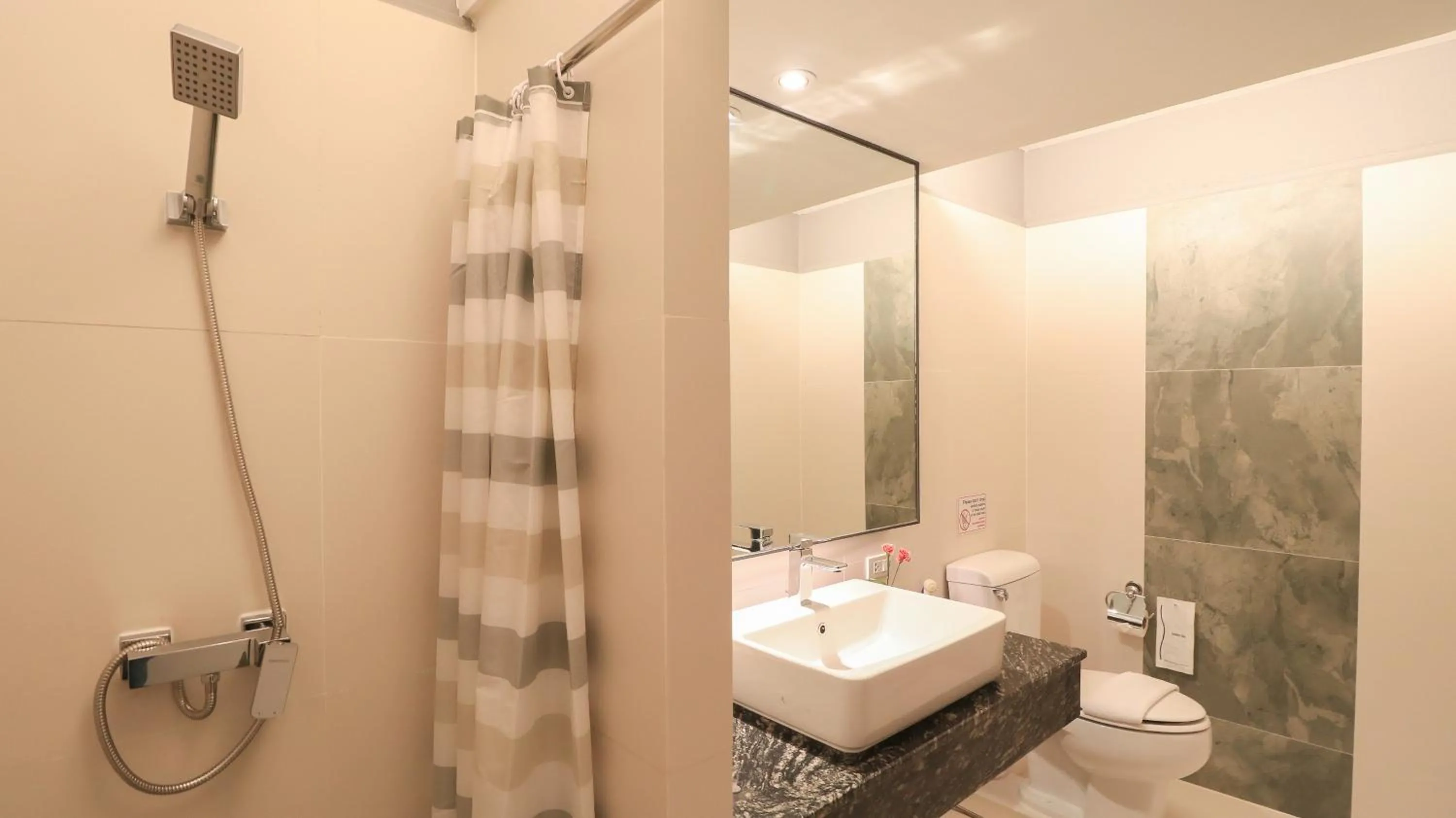 Shower in La Maison Hua Hin