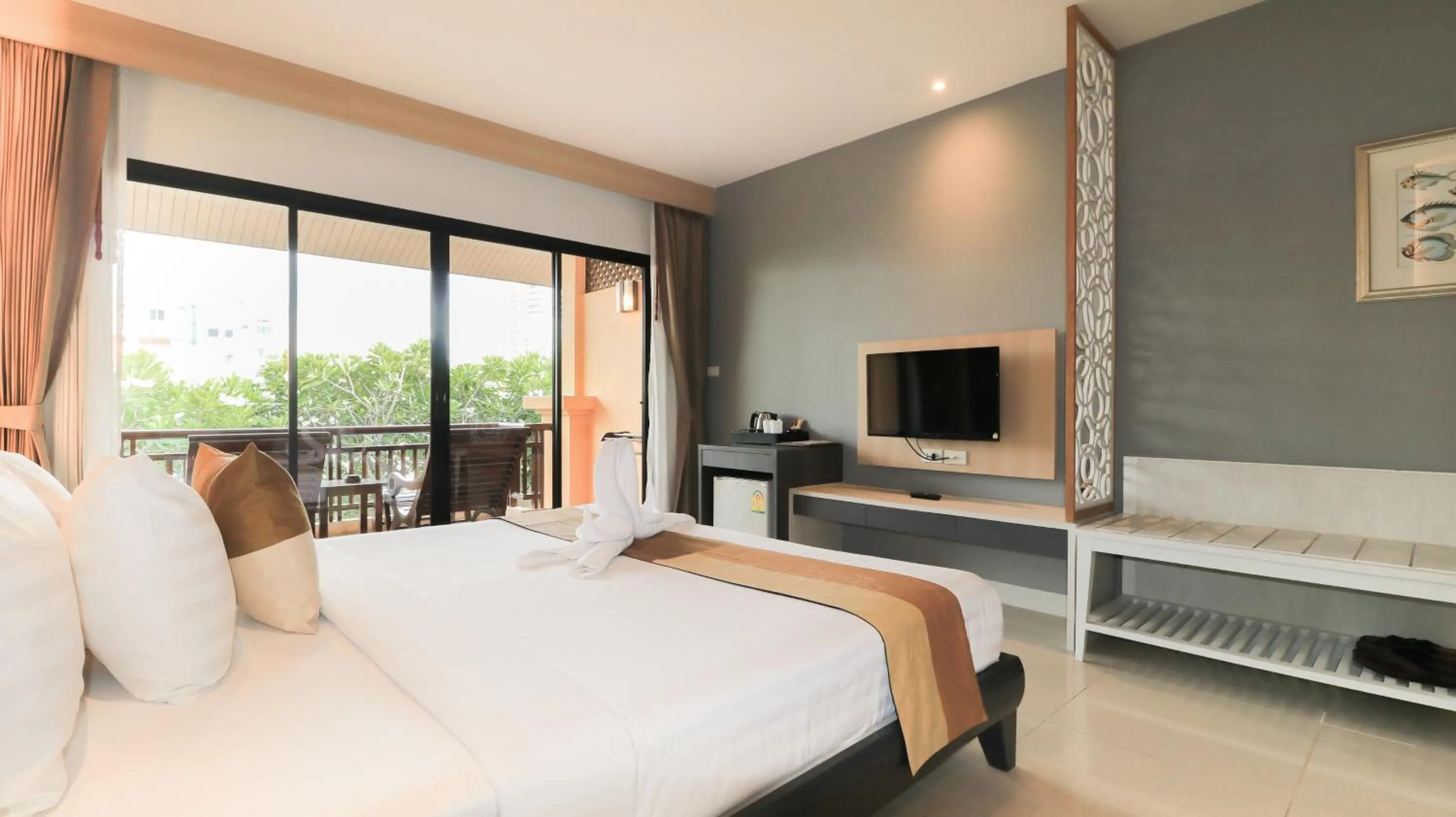 Communal lounge/ TV room, Bed in La Maison Hua Hin