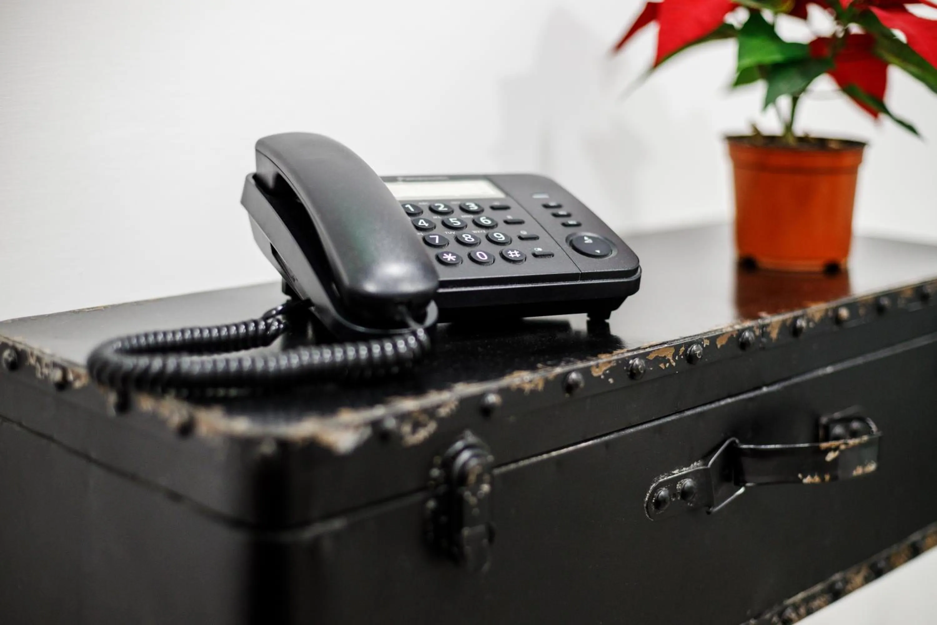 Decorative detail in Crossroad Hotel