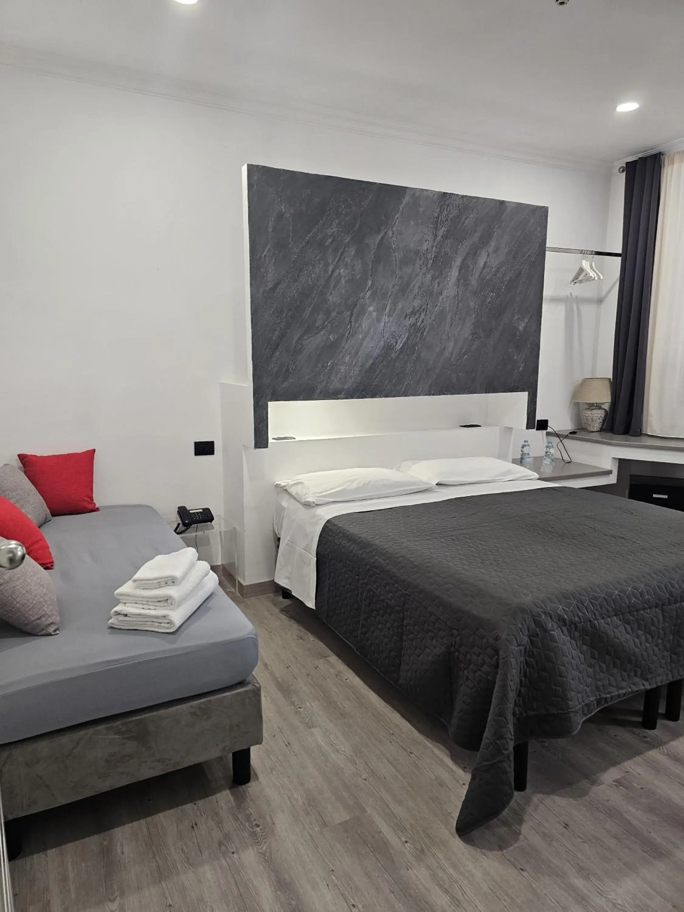 Superior Triple Room - single occupancy in Crossroad Hotel Superior Triple Room - single occupancy in Crossroad Hotel