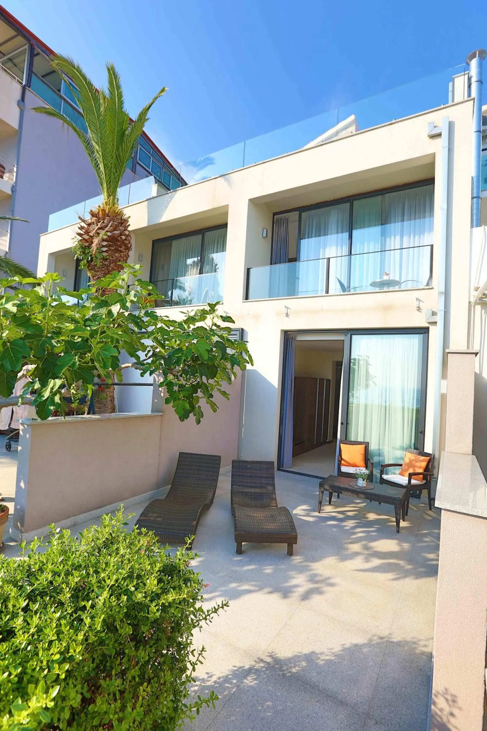 Facade/entrance in Beach Hotel Split