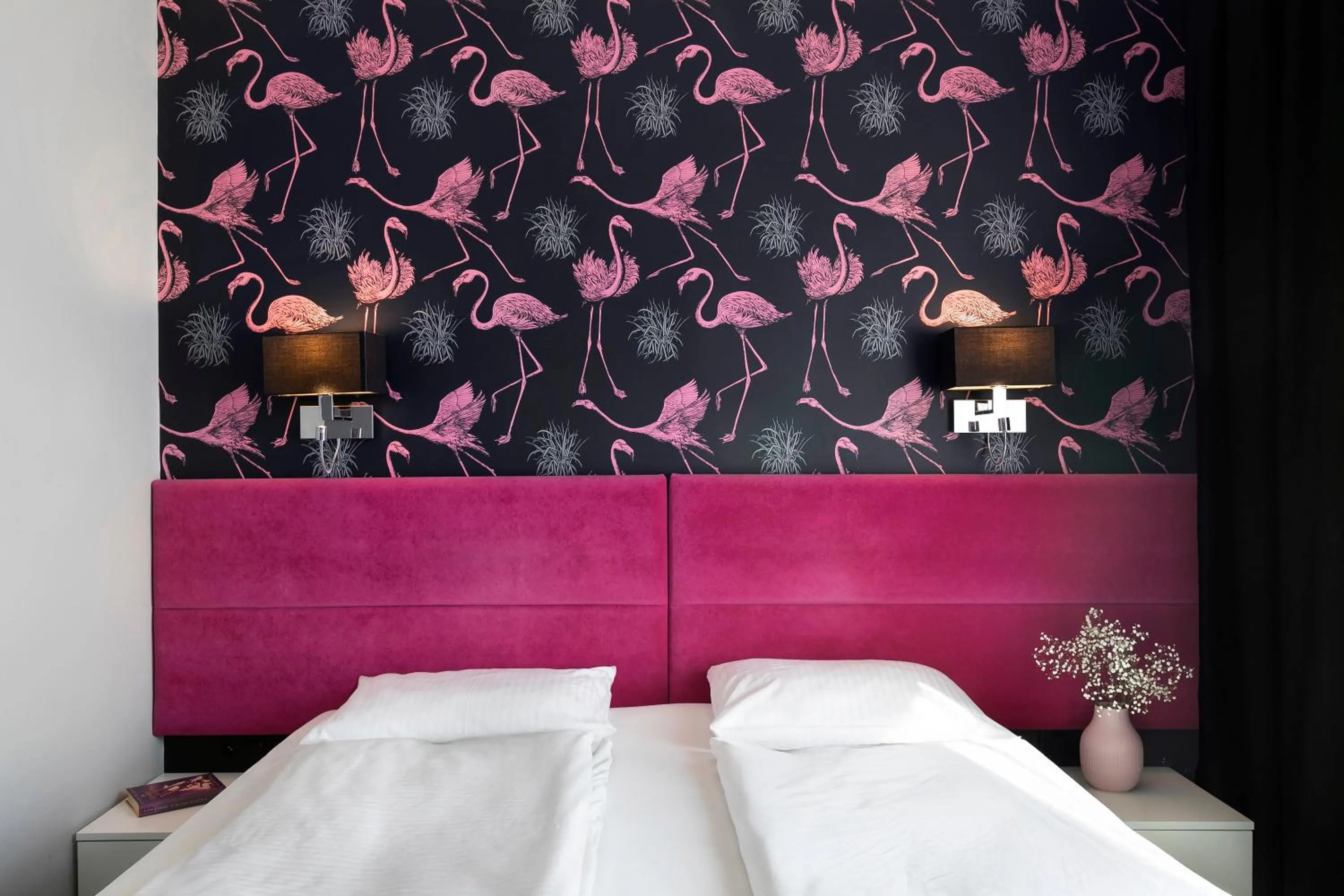 Bed in Liv'Inn Aparthotel