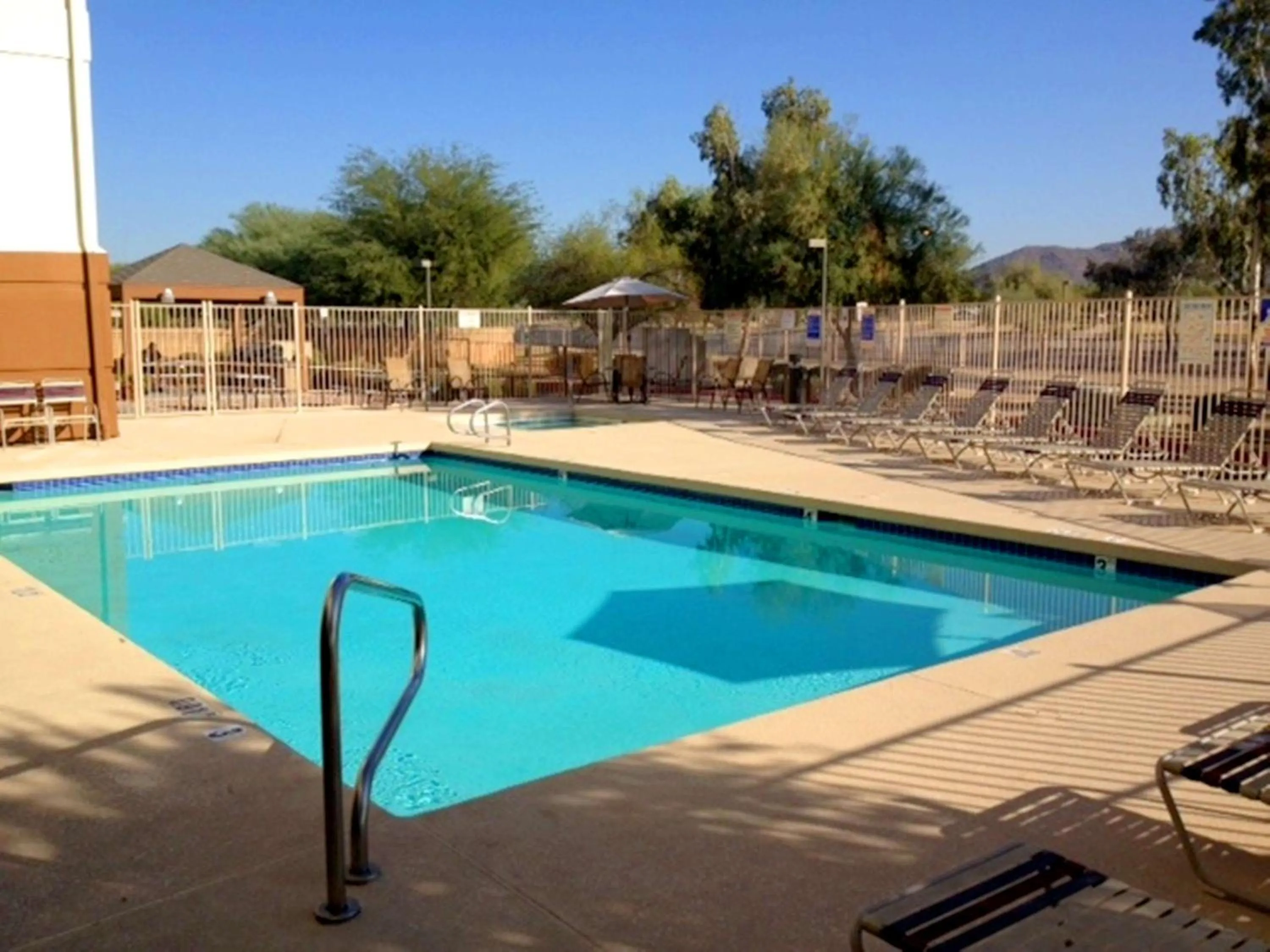 Pool view in Sonesta Simply Suites Phoenix Glendale