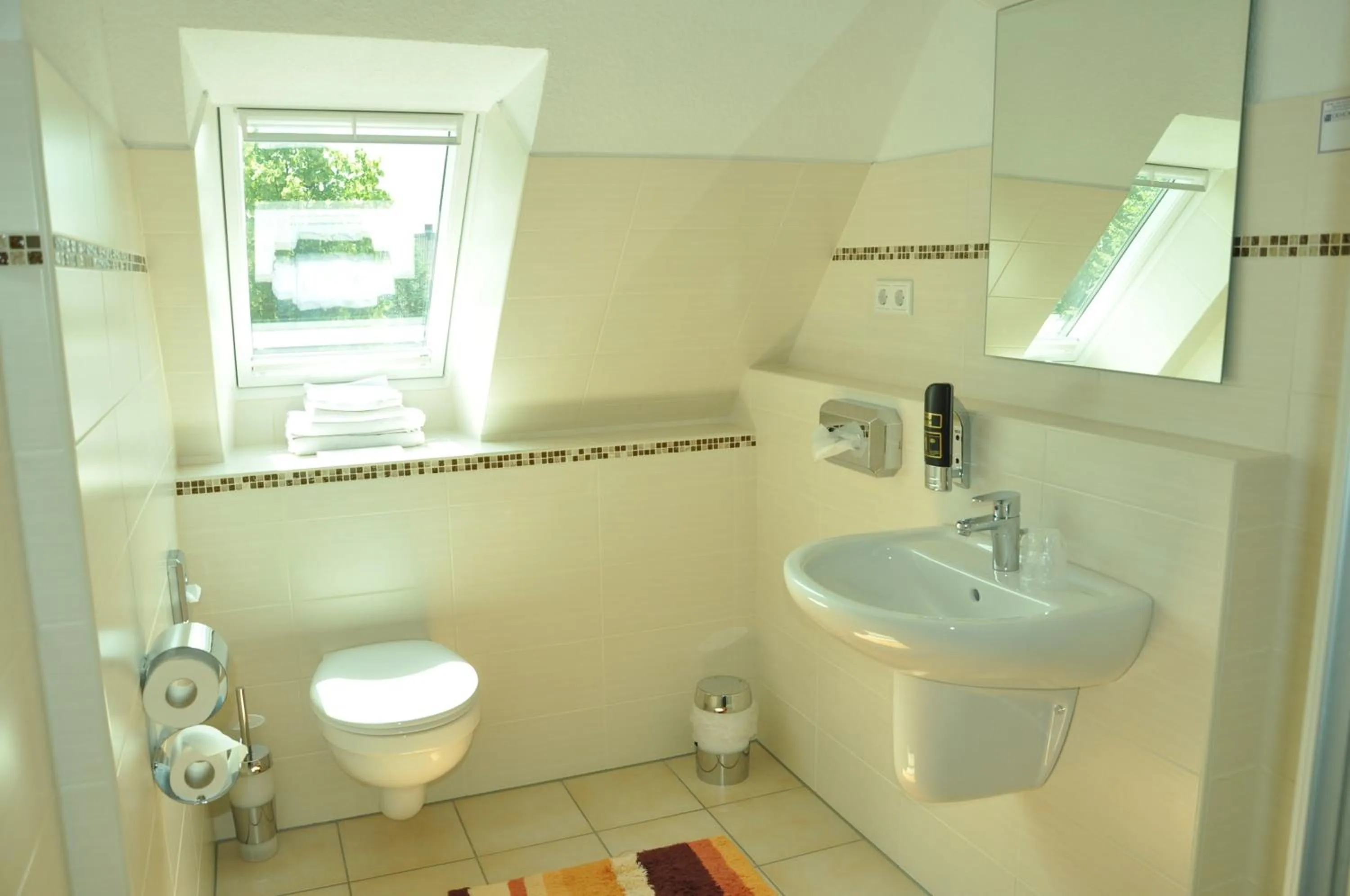 Bathroom in Land-gut-Hotel Westerkrug